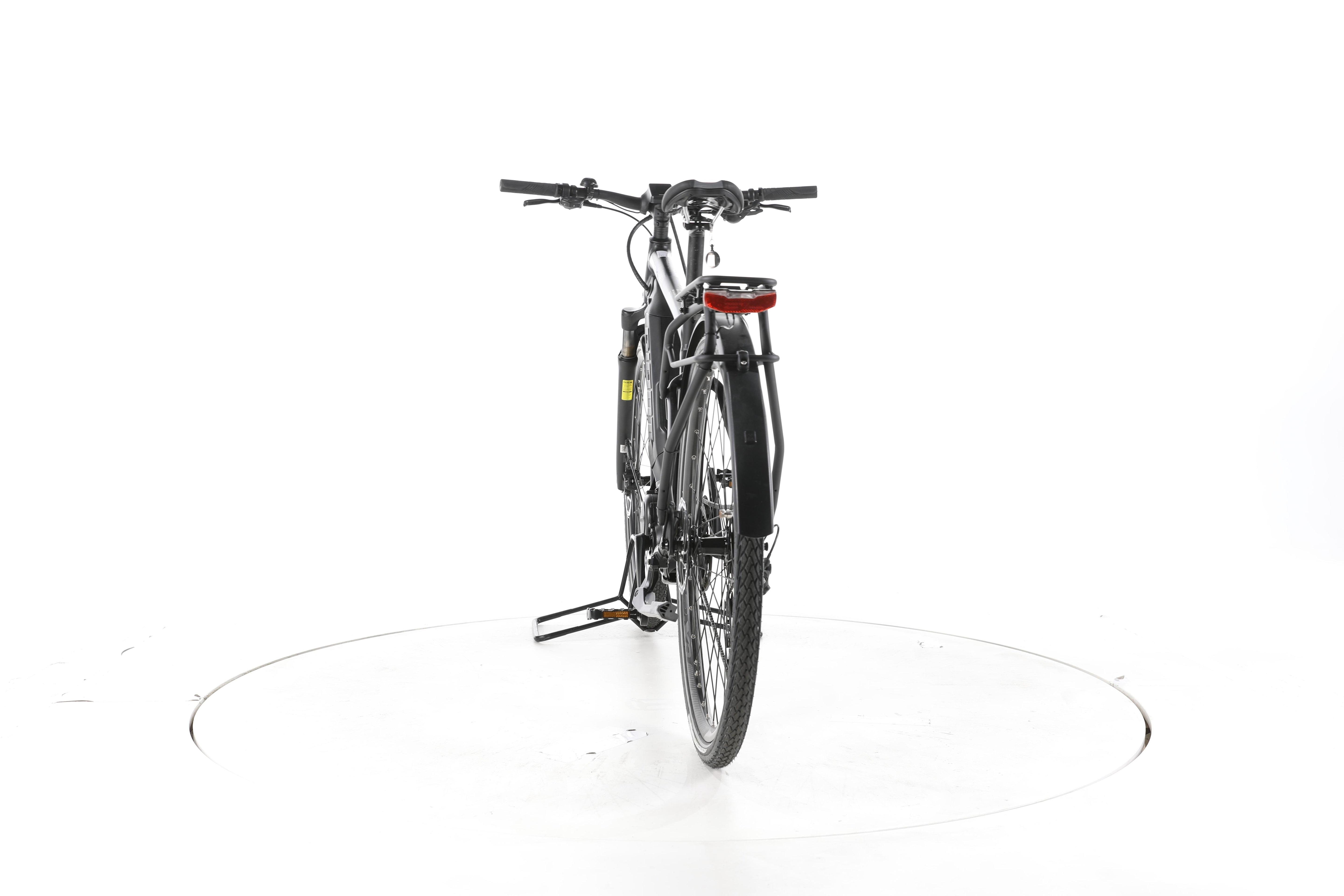 Giant Explore E+3 Trekking E-Bike - Image 10