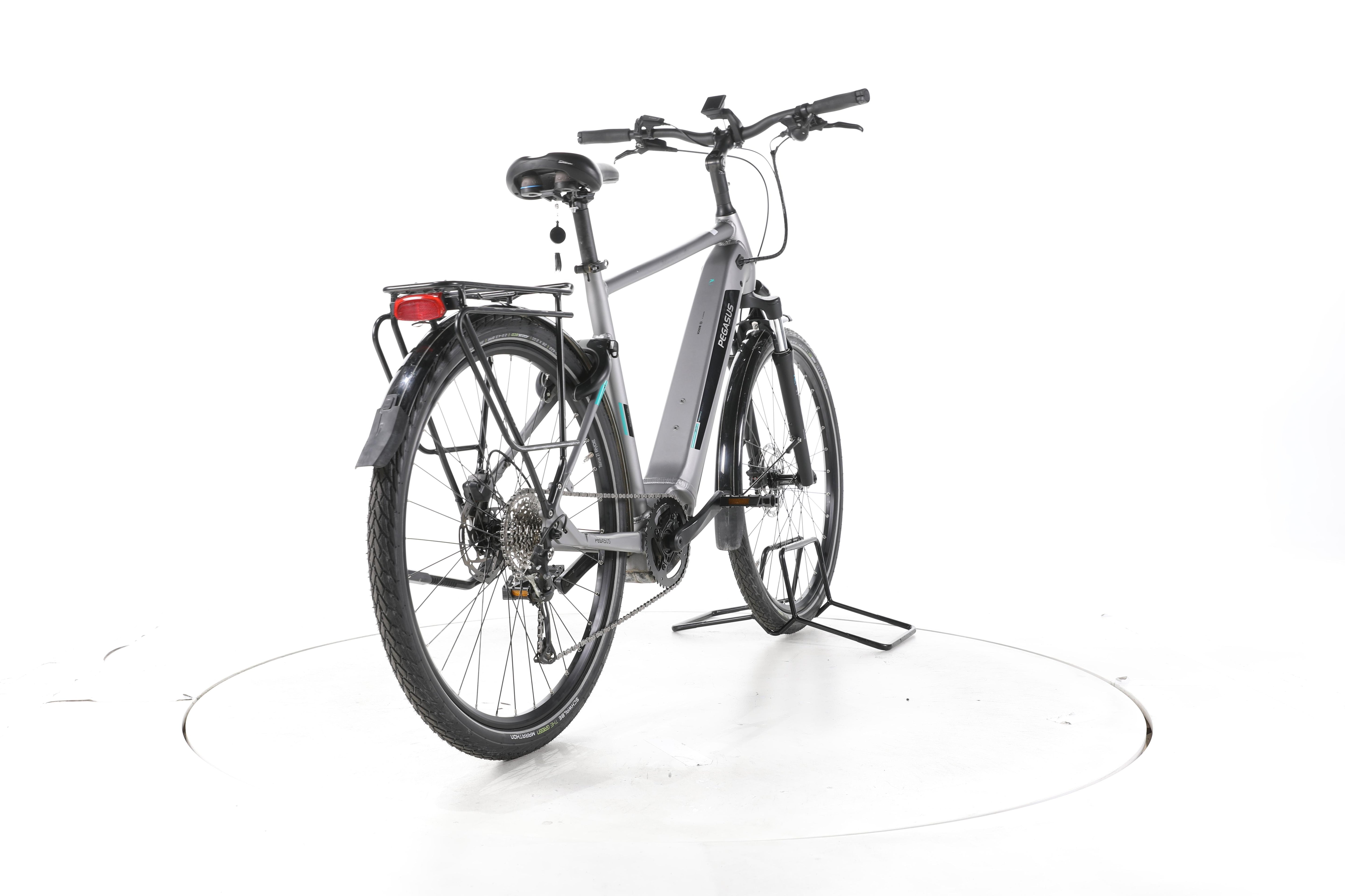 Pegasus EVO CX750 Trekking E-Bike - Image 11