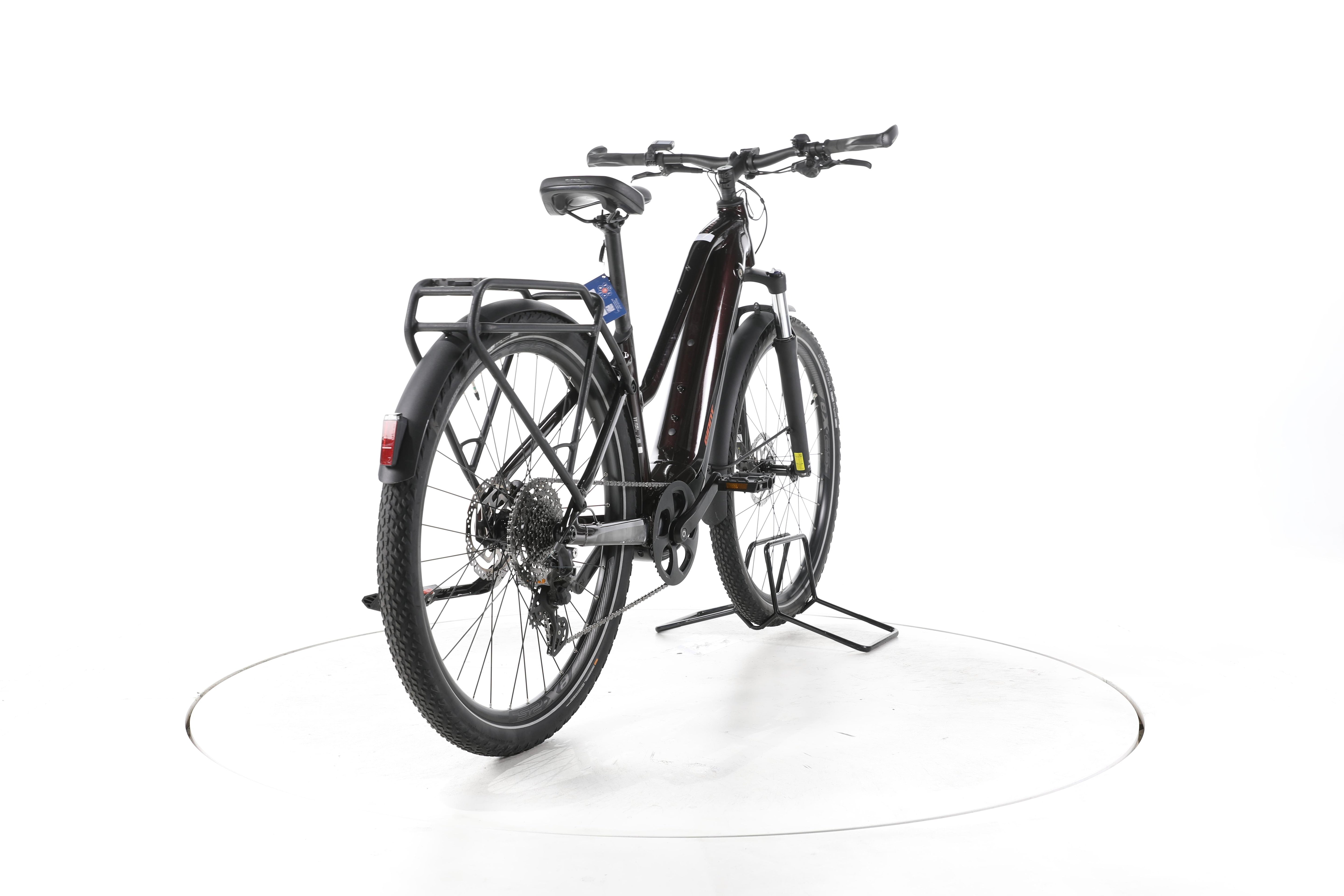 Giant Explore E+ Pro 0 Trekking E-Bike - Image 11