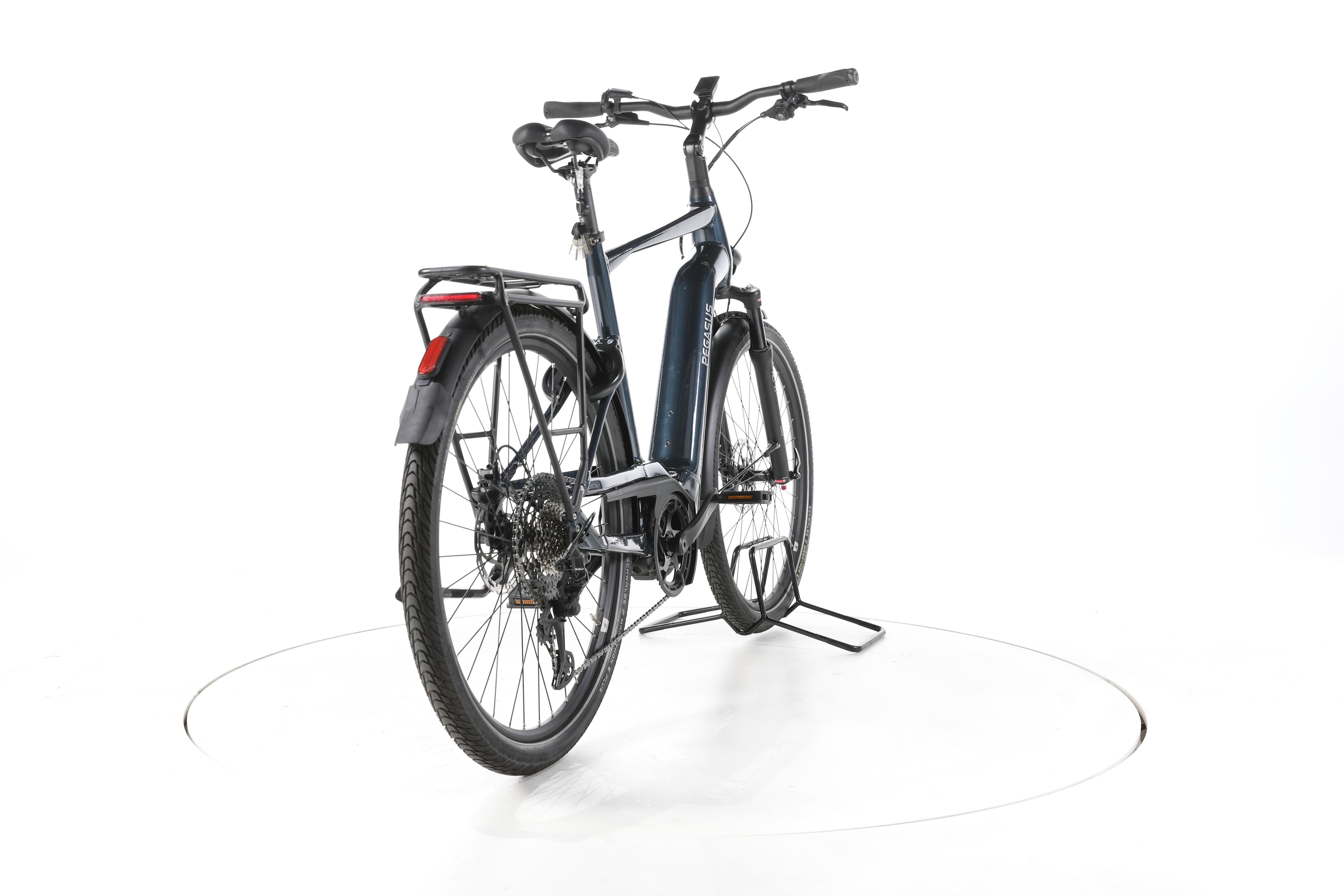 Pegasus Premio Evo 11 Lite Trekking E-Bike - Image 11
