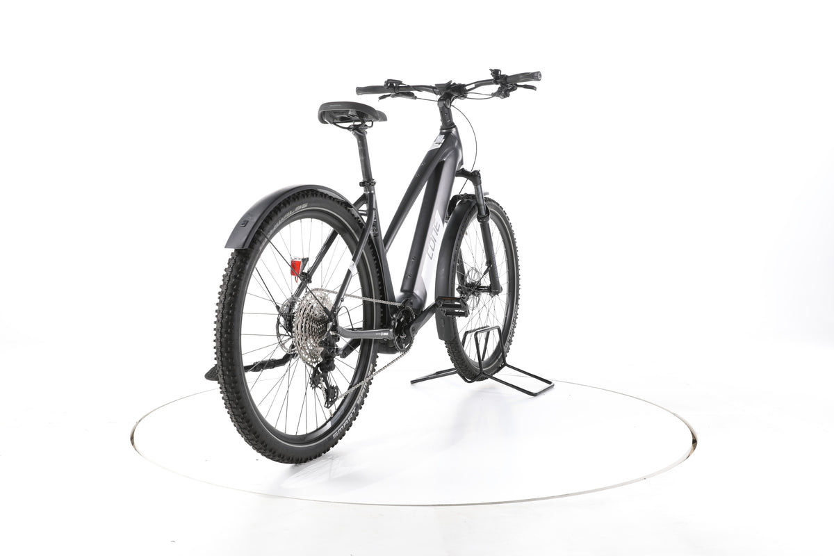 CONE Bikes eCross IN 4.0 Trekking E-Bike - Image 11