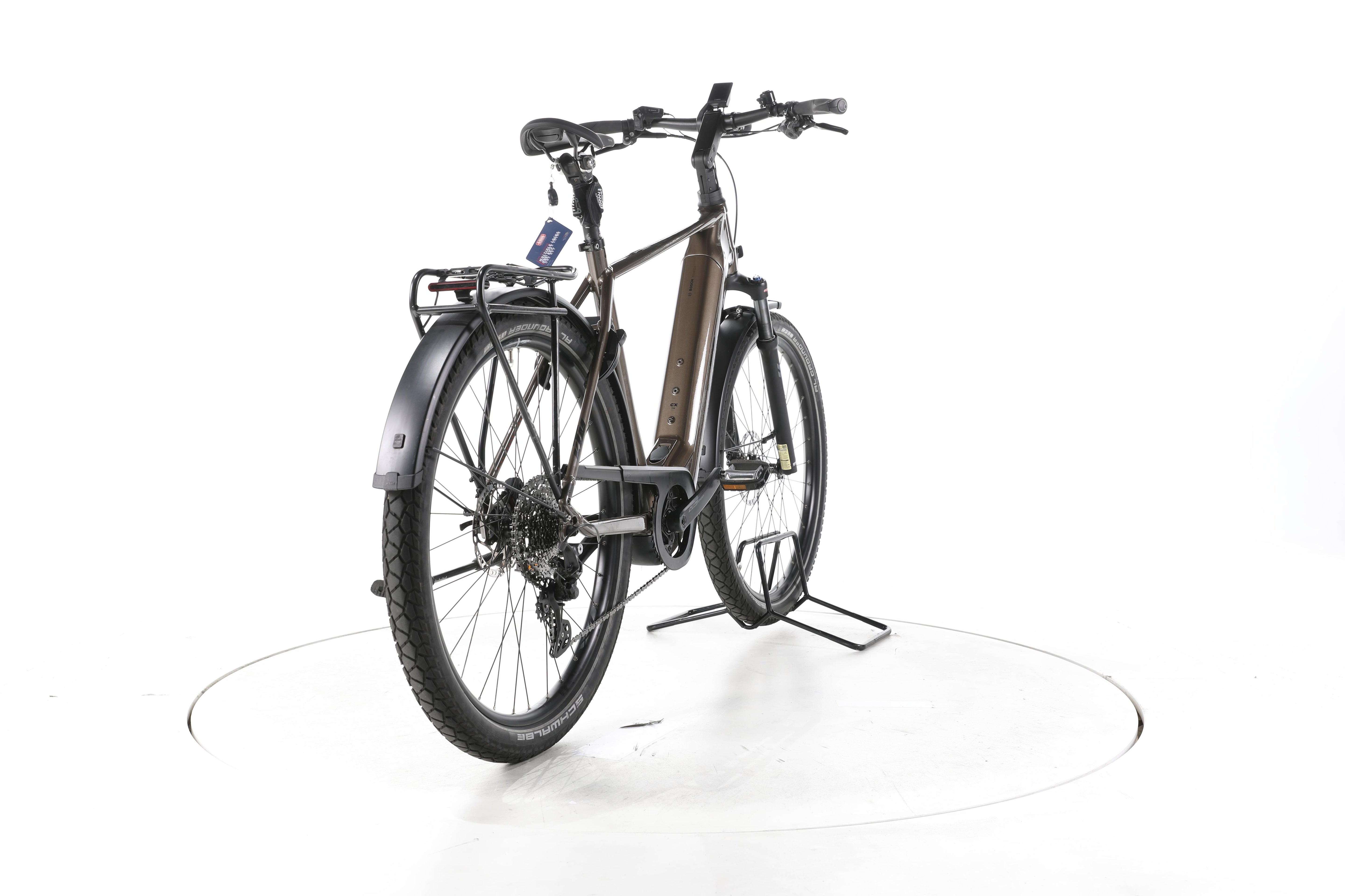 KTM Macina Gran 710 Trekking E-Bike - Image 11