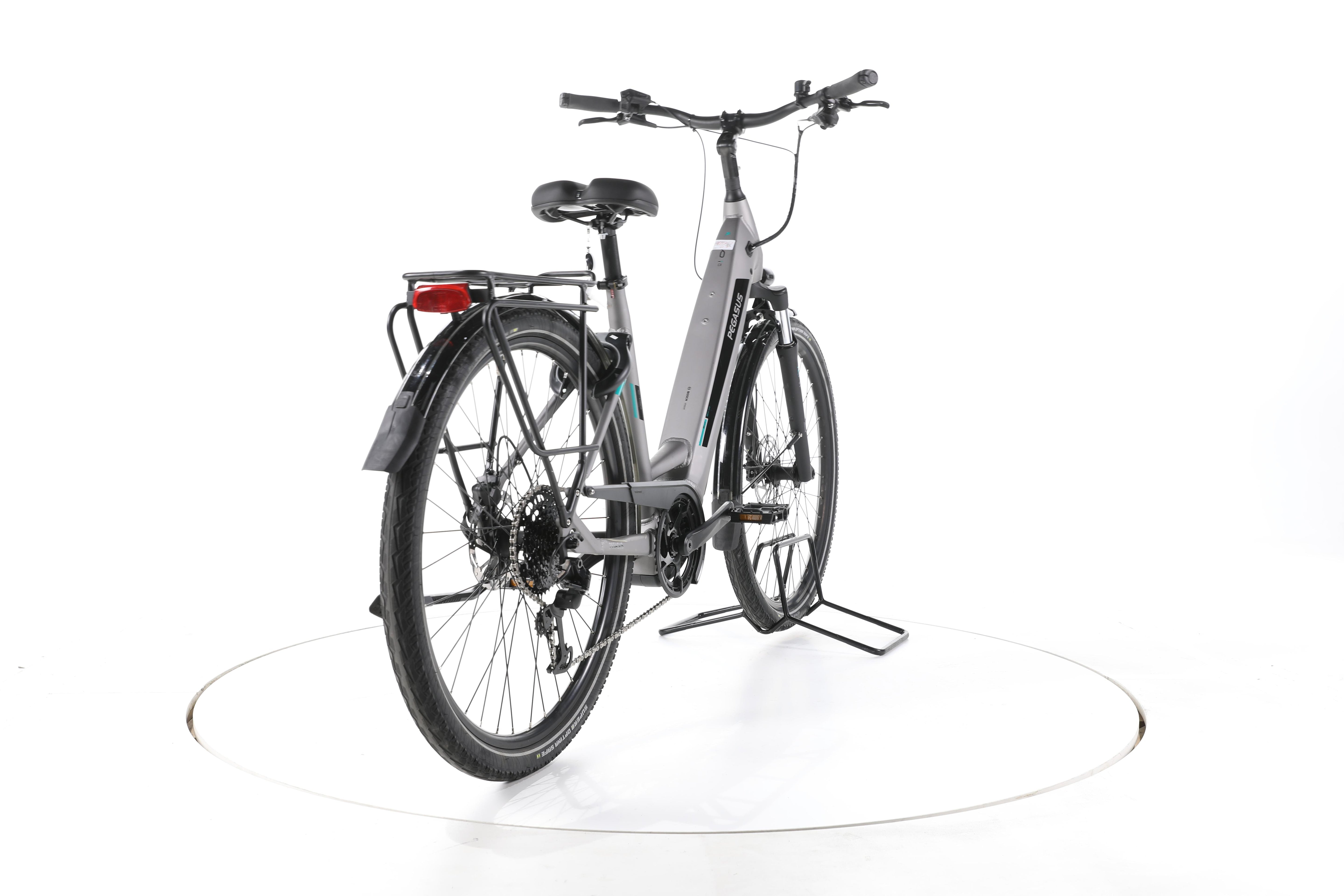 Pegasus EVO CX Trekking E-Bike Tiefeinsteiger - Image 11