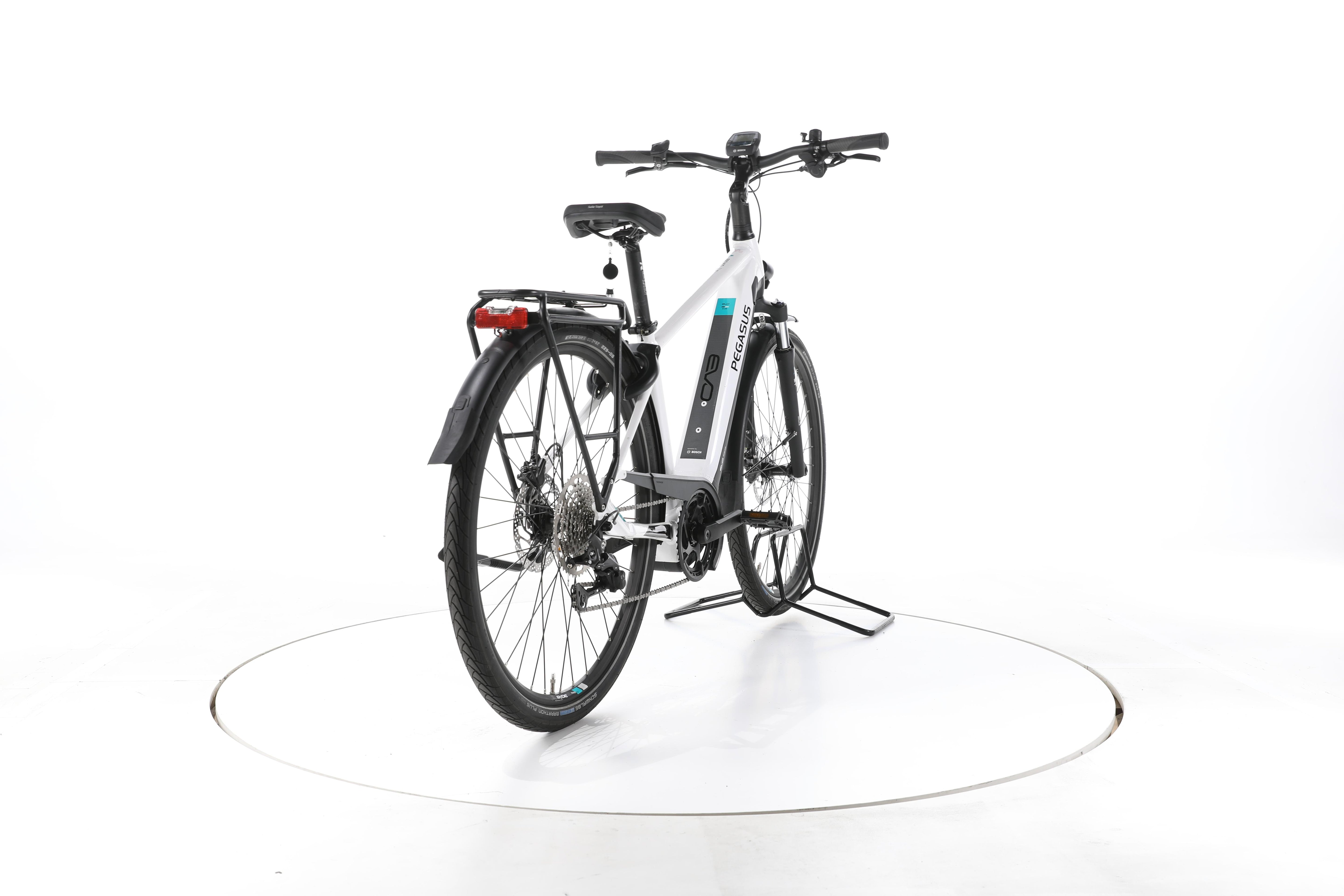 Pegasus Premio EVO 10 Lite Trekking E-Bike - Image 11