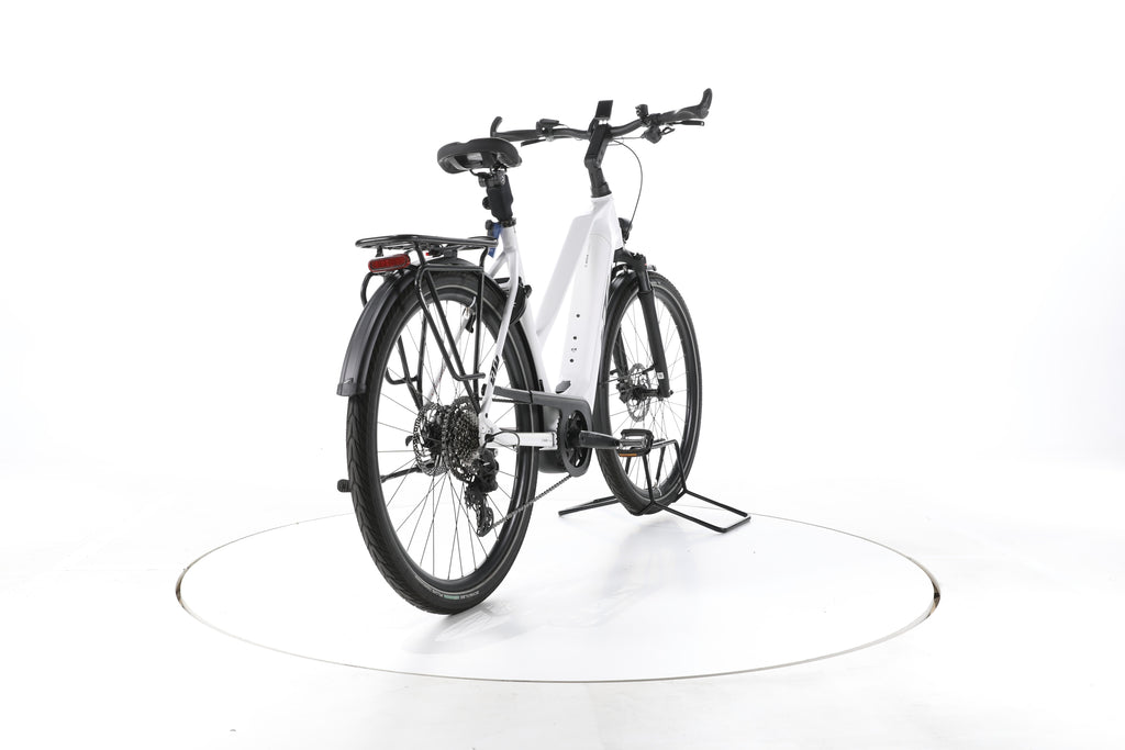 KTM Cento 10 Plus Trekking E-Bike 2024 - Image 11