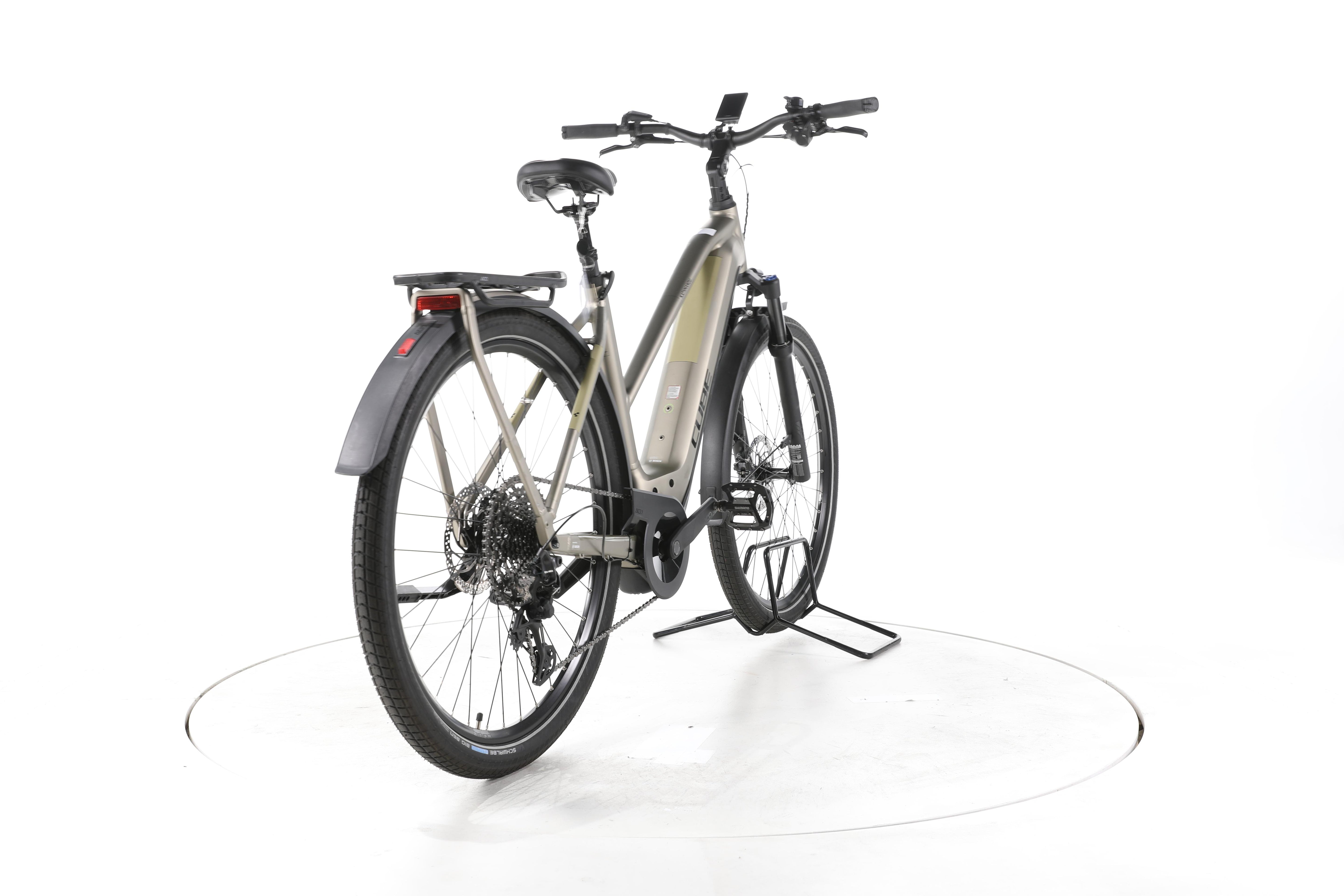 Cube Kathmandu Hybrid Pro Trekking E-Bike 2024 - Image 11