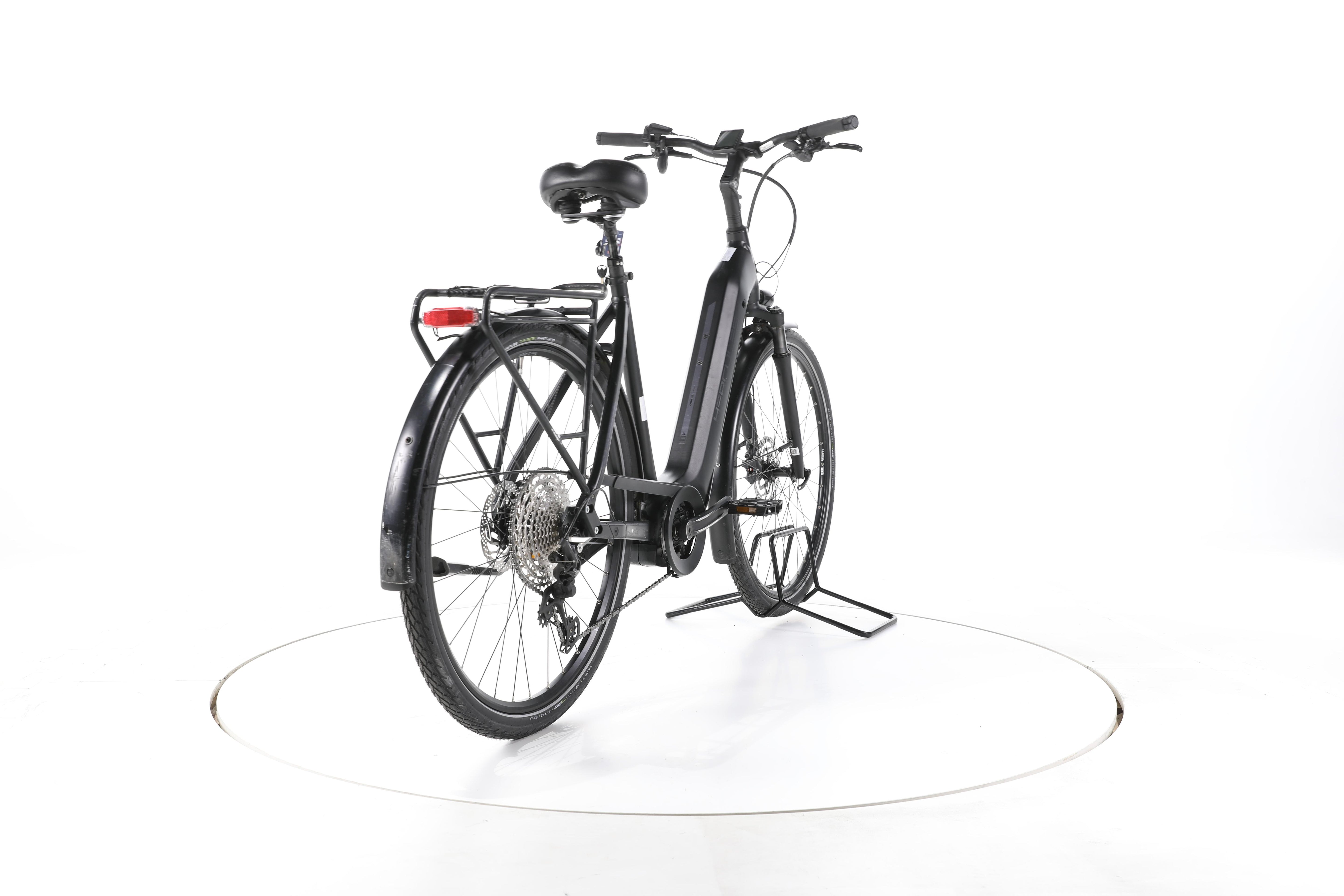 Hercules Futura Comp I-11 Trekking E-Bike Tiefeinsteiger - Image 11