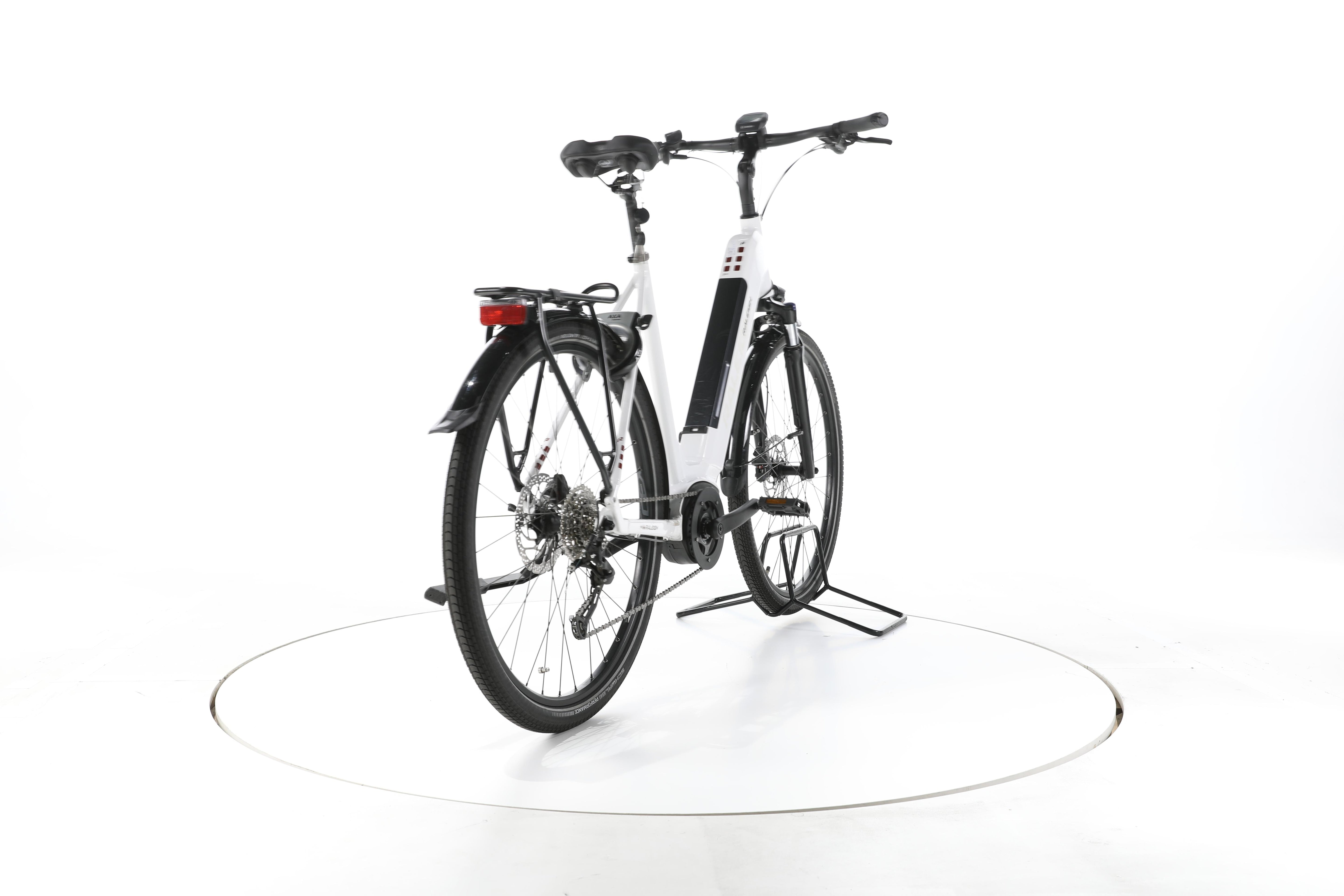 Raleigh Kent 9 Trekking E-Bike Tiefeinsteiger - Image 11