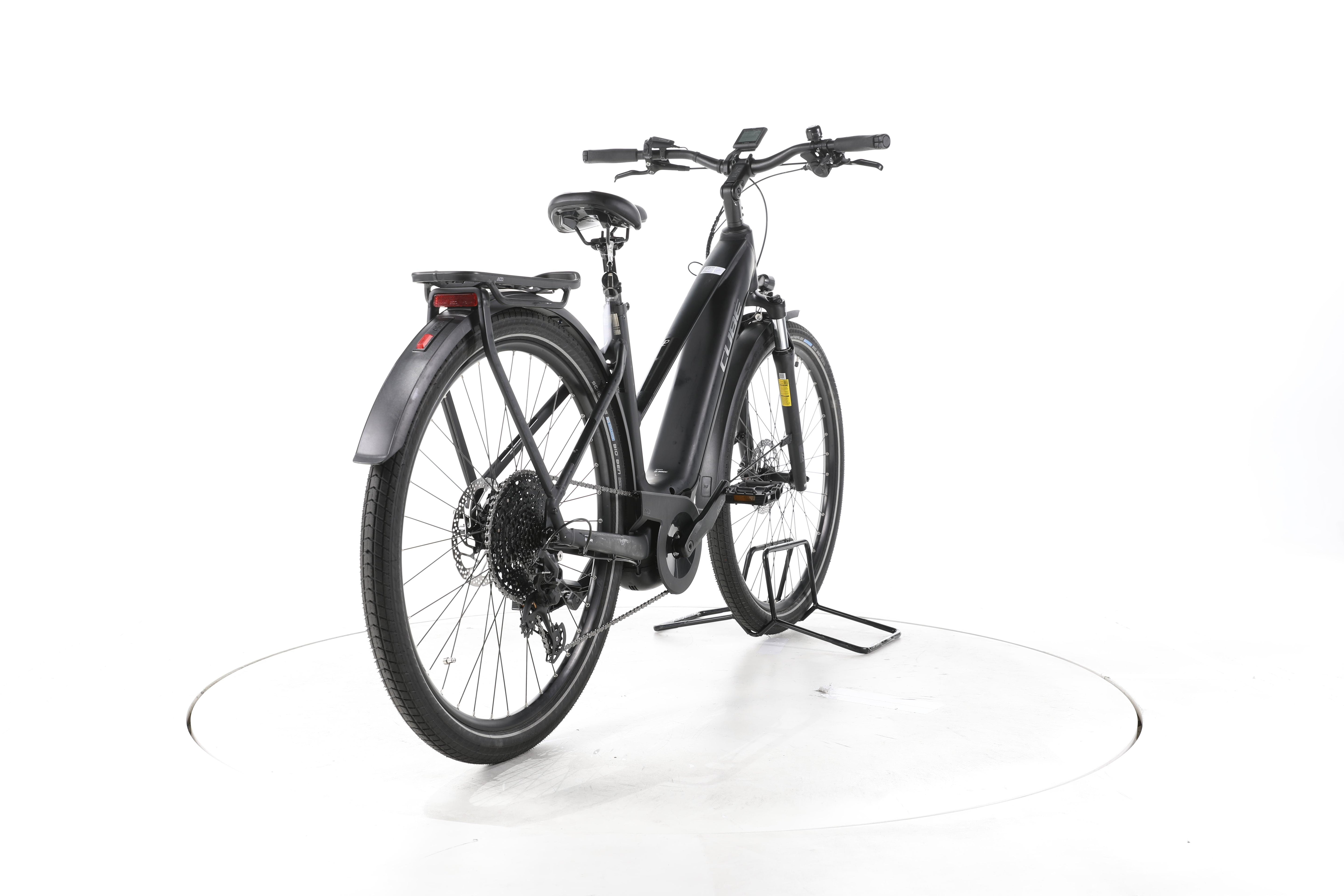 Cube Touring Hybrid Pro Trekking E-Bike - Image 11