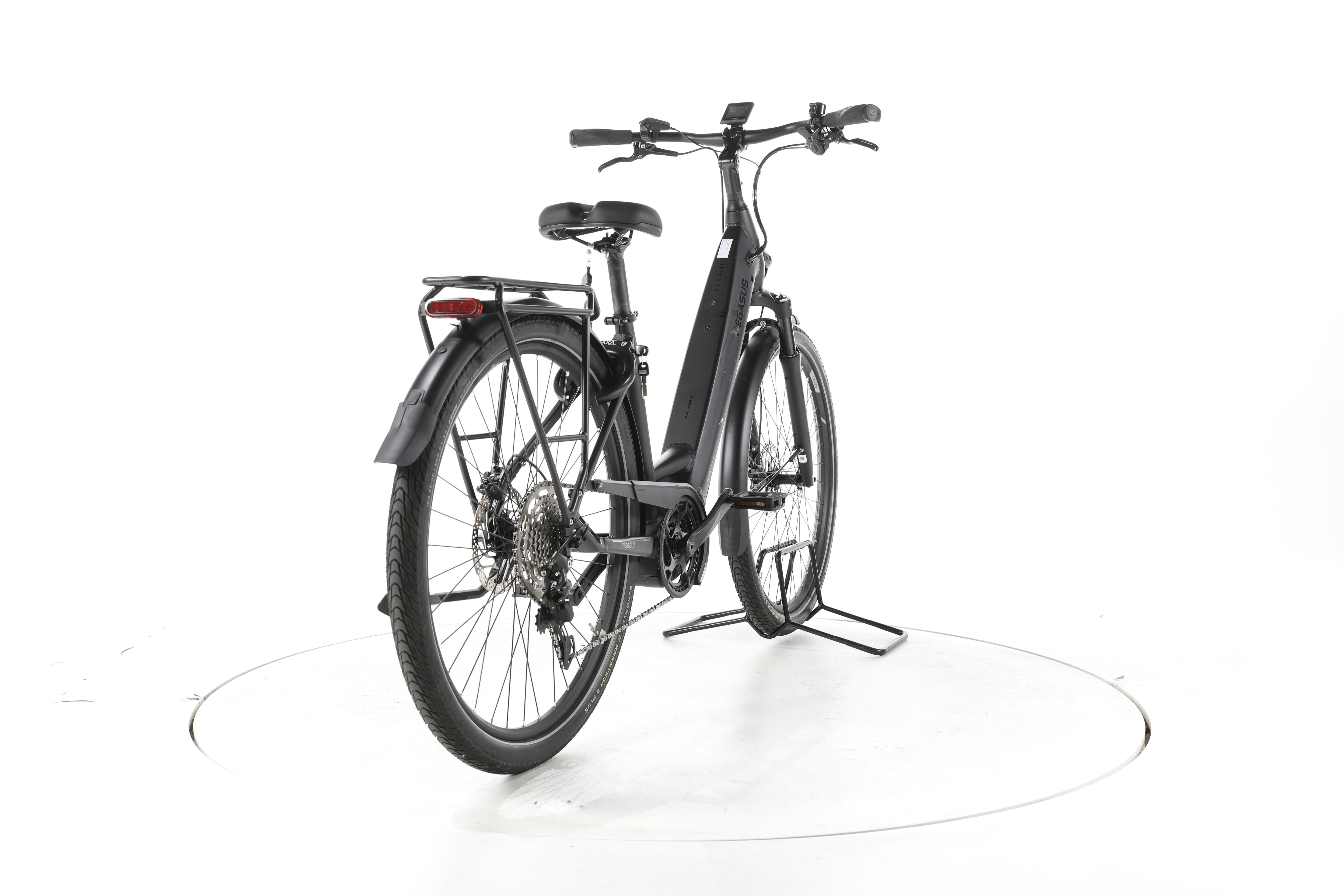 Pegasus Premio Evo 10 Lite Trekking E-Bike Tiefeinsteiger 2024 - Image 11