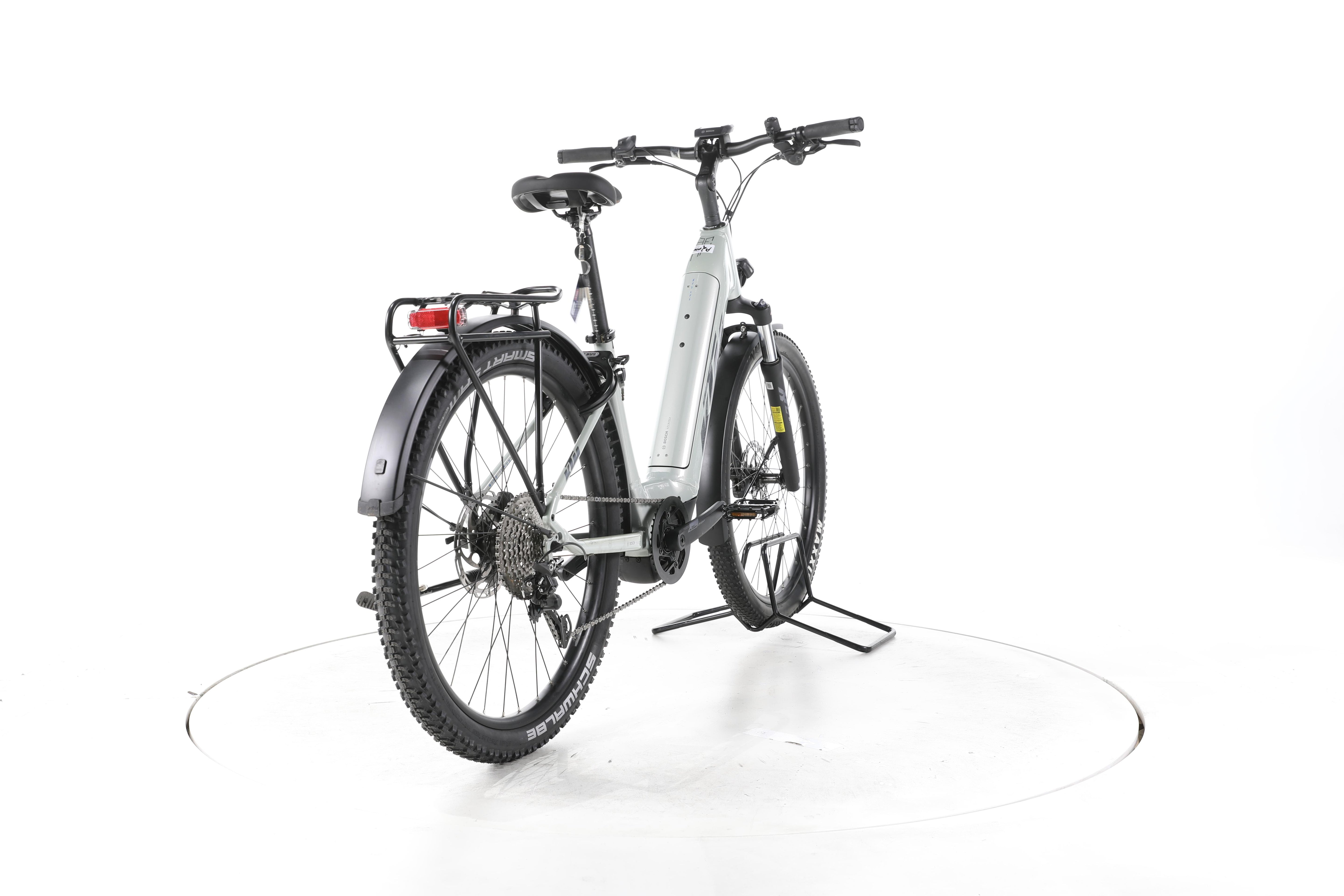 KTM Macina Aera 571 LFC Trekking E-Bike Tiefeinsteiger - Image 11