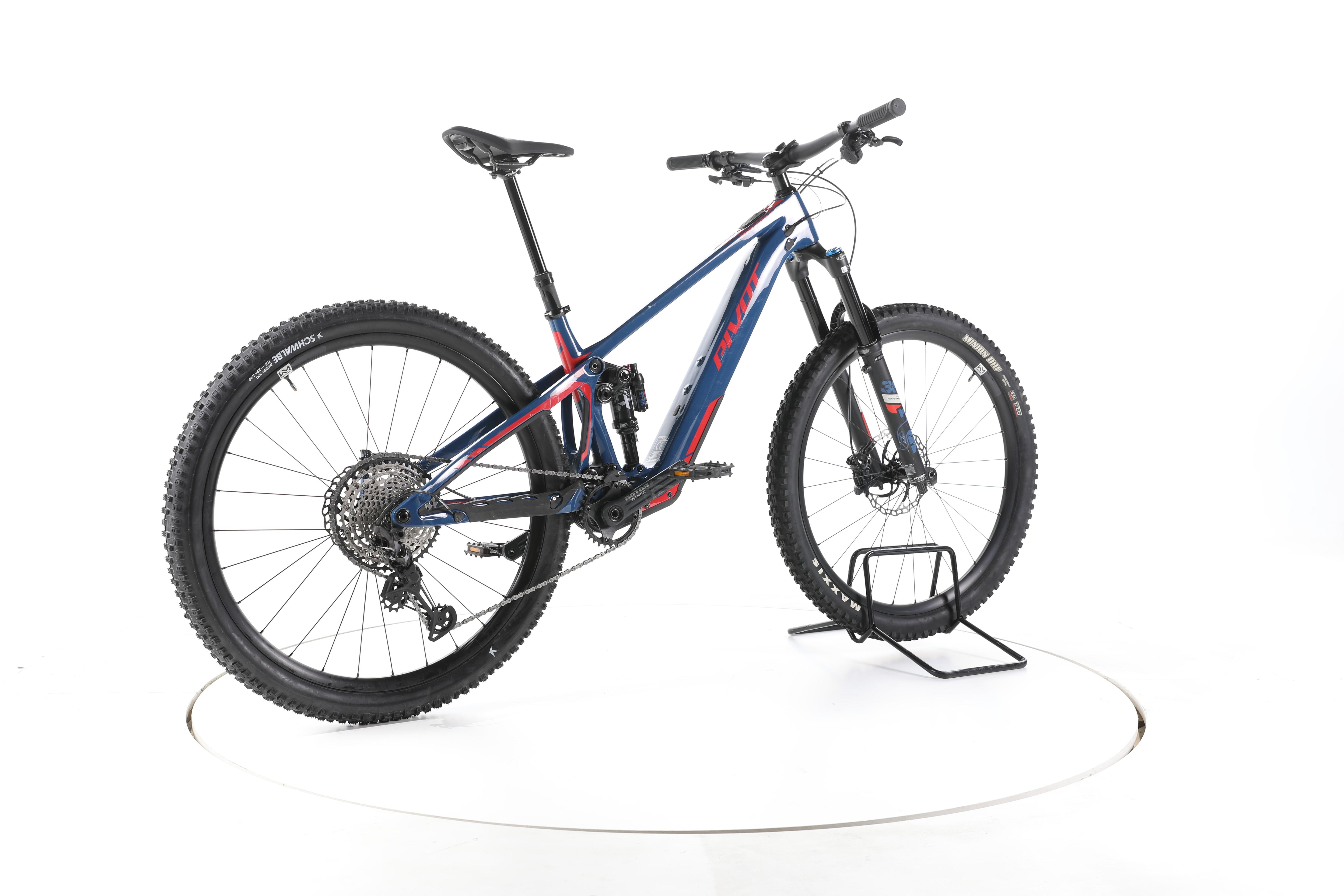 Pivot Cycles Shuttle SL Ride SLX/XT E-Bike Fully Carbon - Image 12