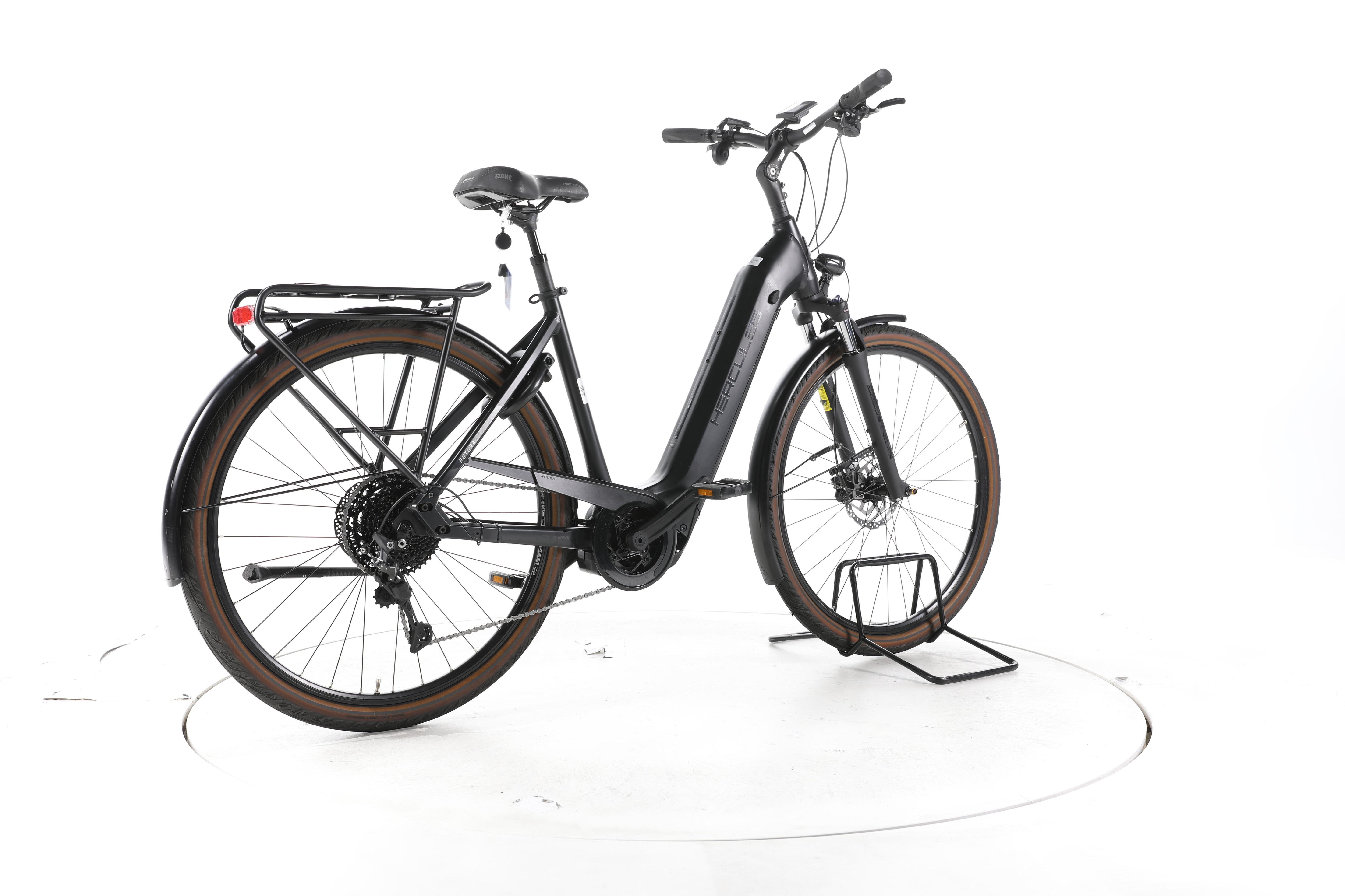 Hercules Futura Sport I-10 Trekking E-Bike Tiefeinsteiger 2024 - Image 12