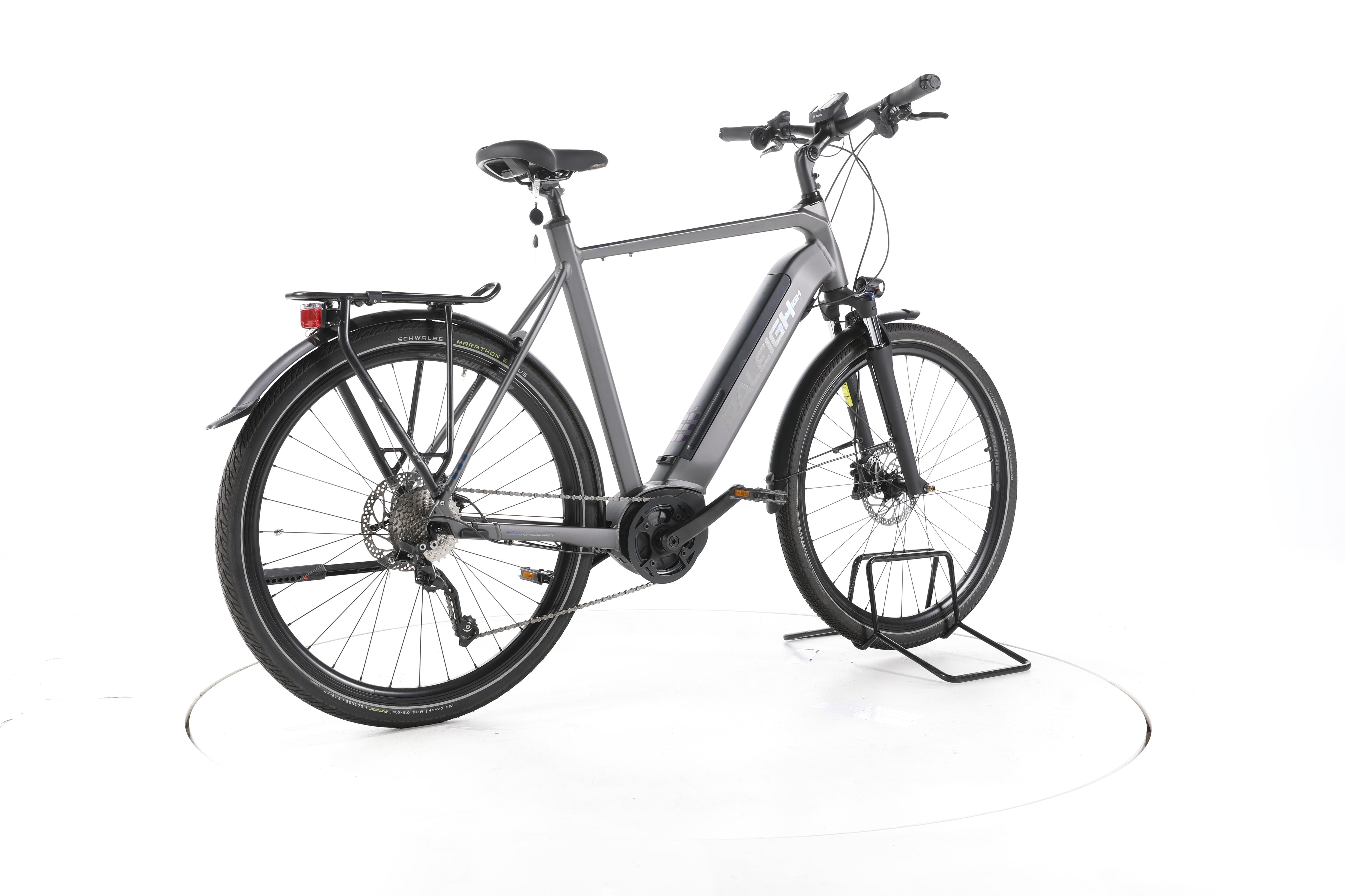 Raleigh Kent 10 Trekking E-Bike - Image 12