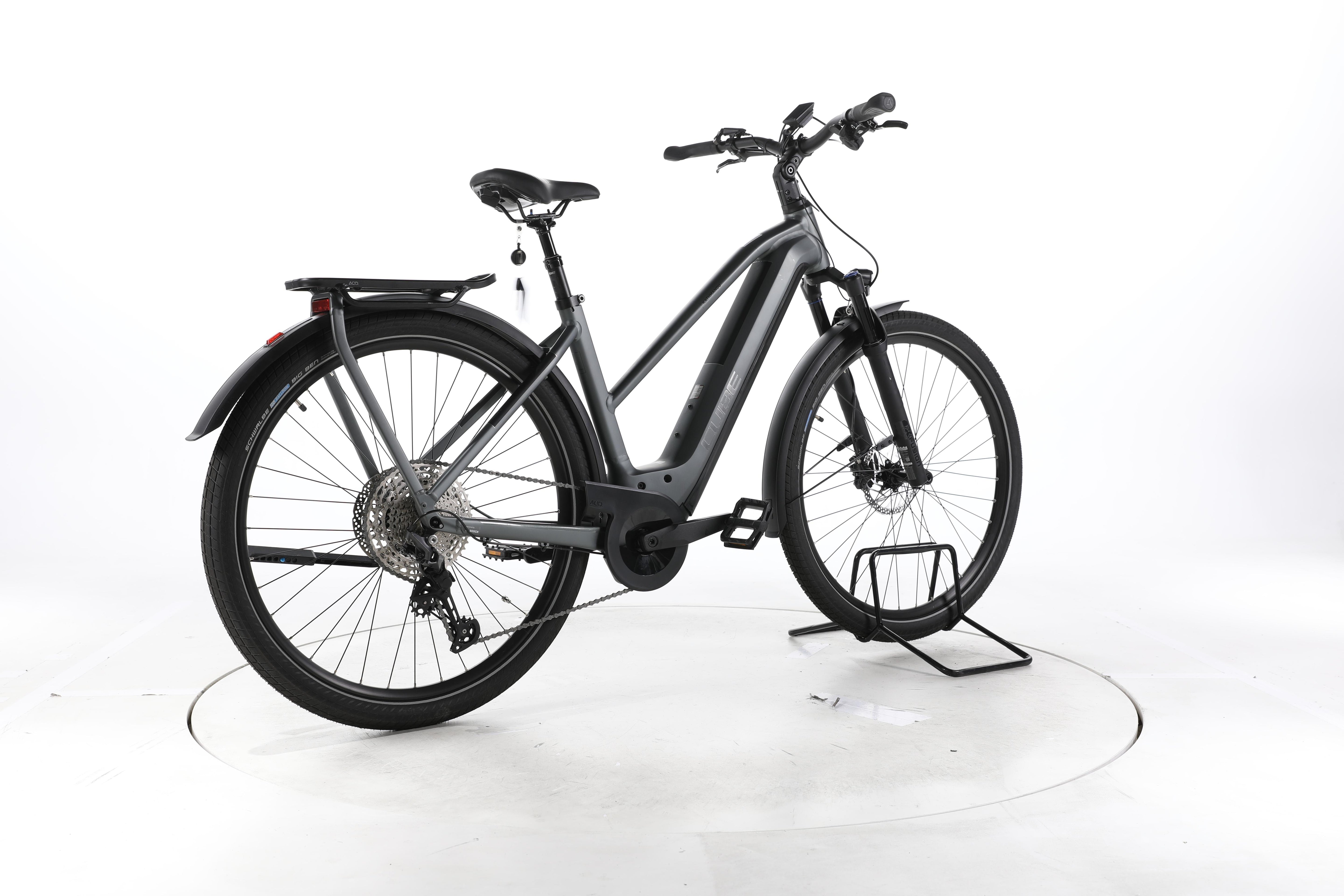 Cube Kathmandu Hybrid Pro Trekking E-Bike - Image 12