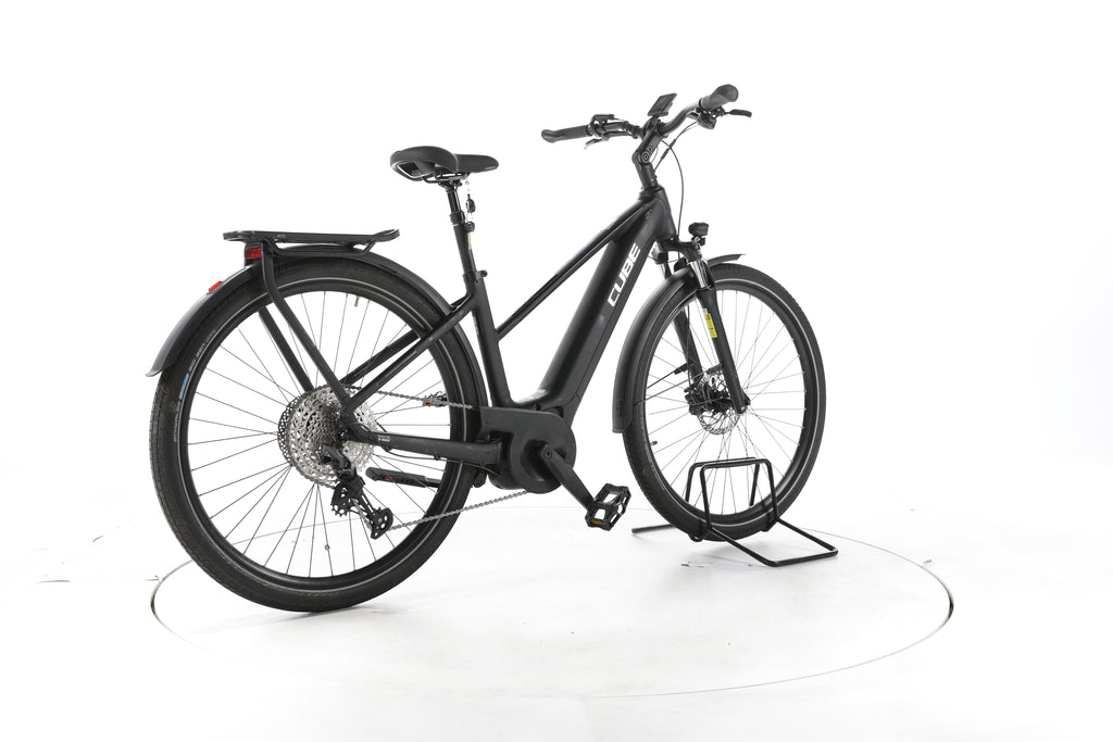 Cube Touring Hybrid Pro Trekking E-Bike - Image 12