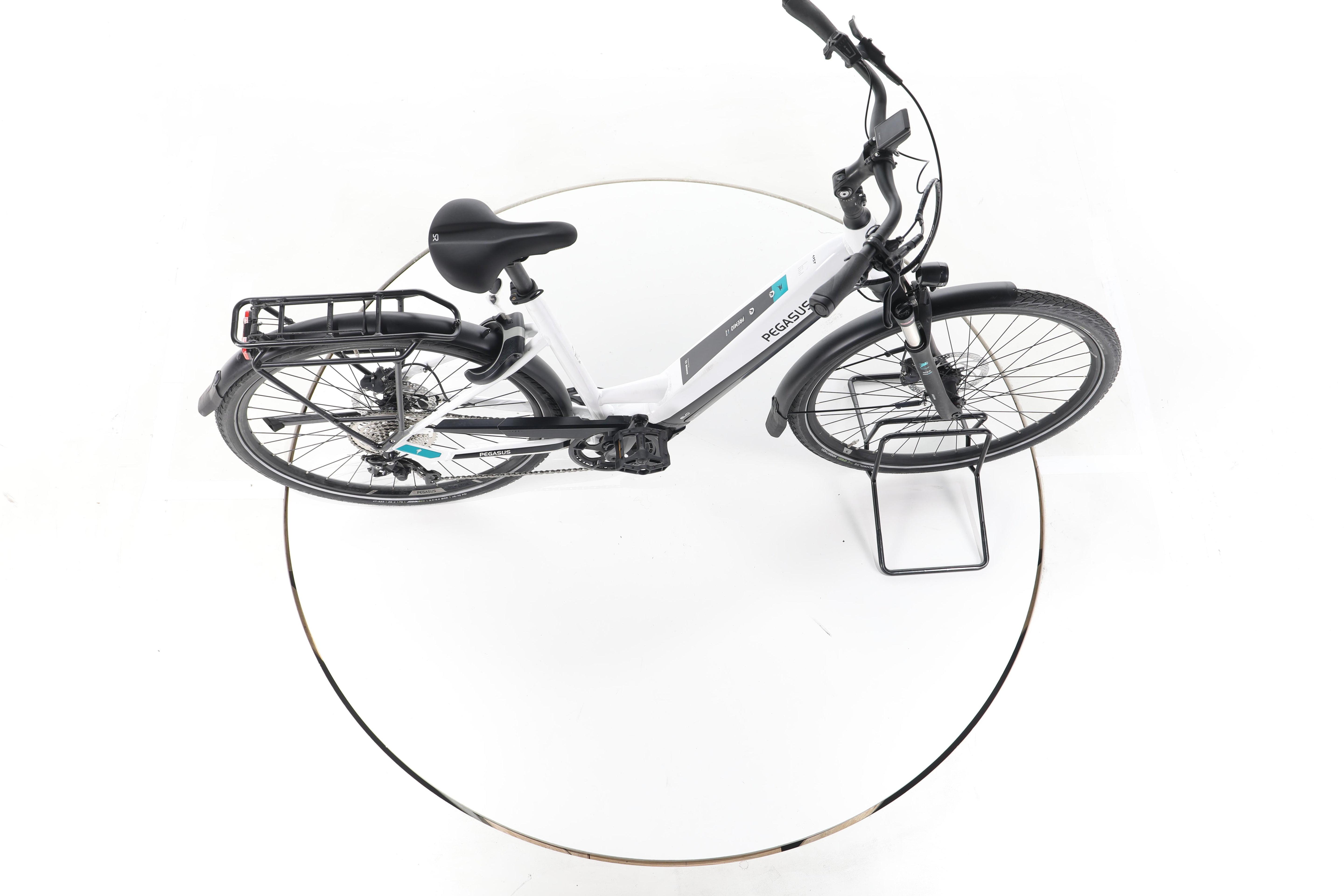 Pegasus Premio EVO 10 Lite Trekking E-Bike Tiefeinsteiger - Image 13