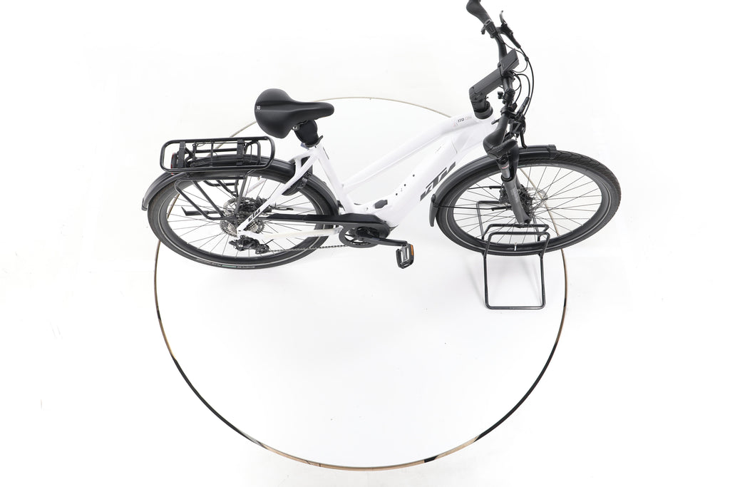 KTM Cento 10 Plus Trekking E-Bike 2024 - Image 13