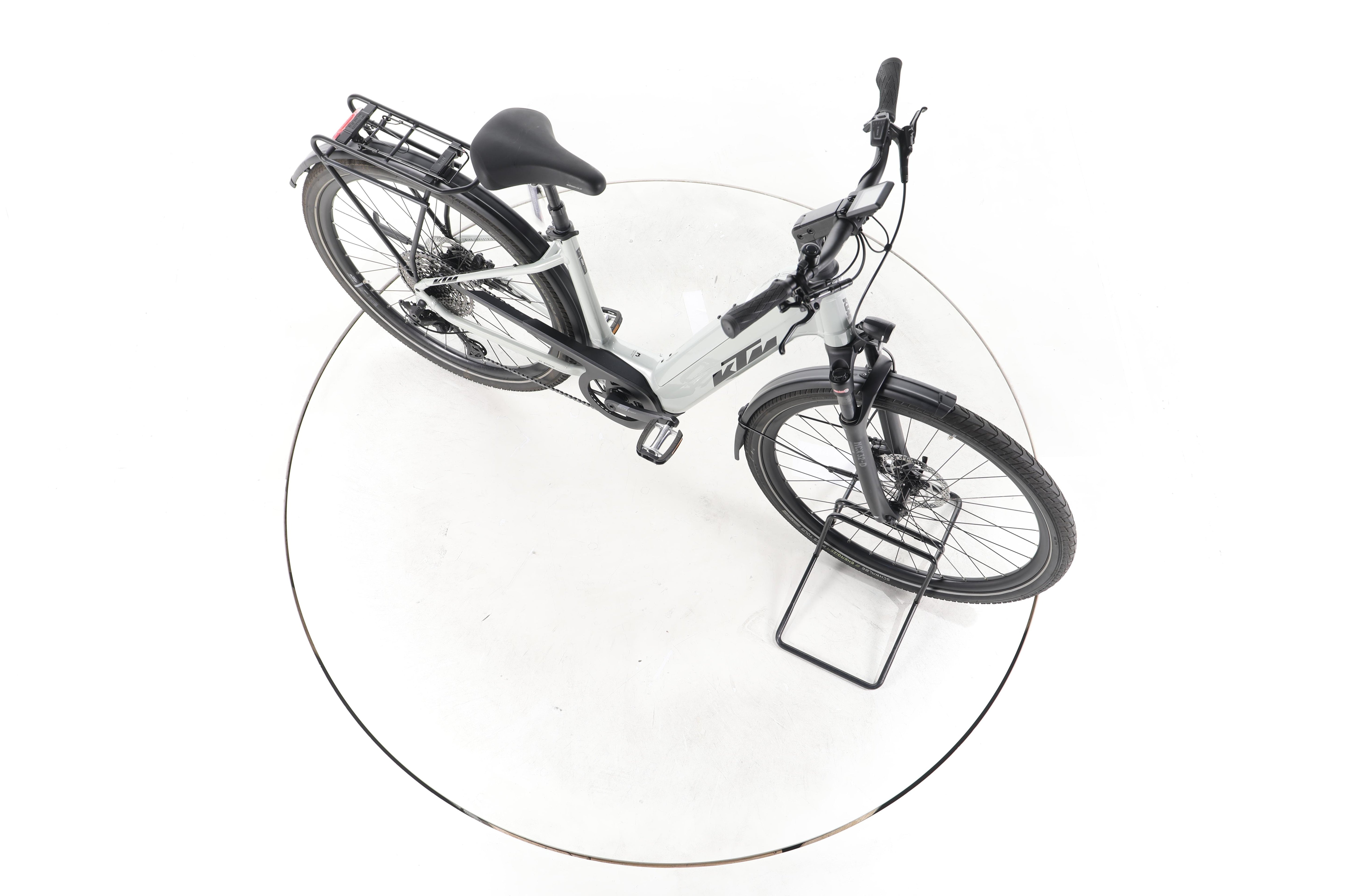 KTM Macina Ultimate Pro Trekking E-Bike Tiefeinsteiger - Image 14