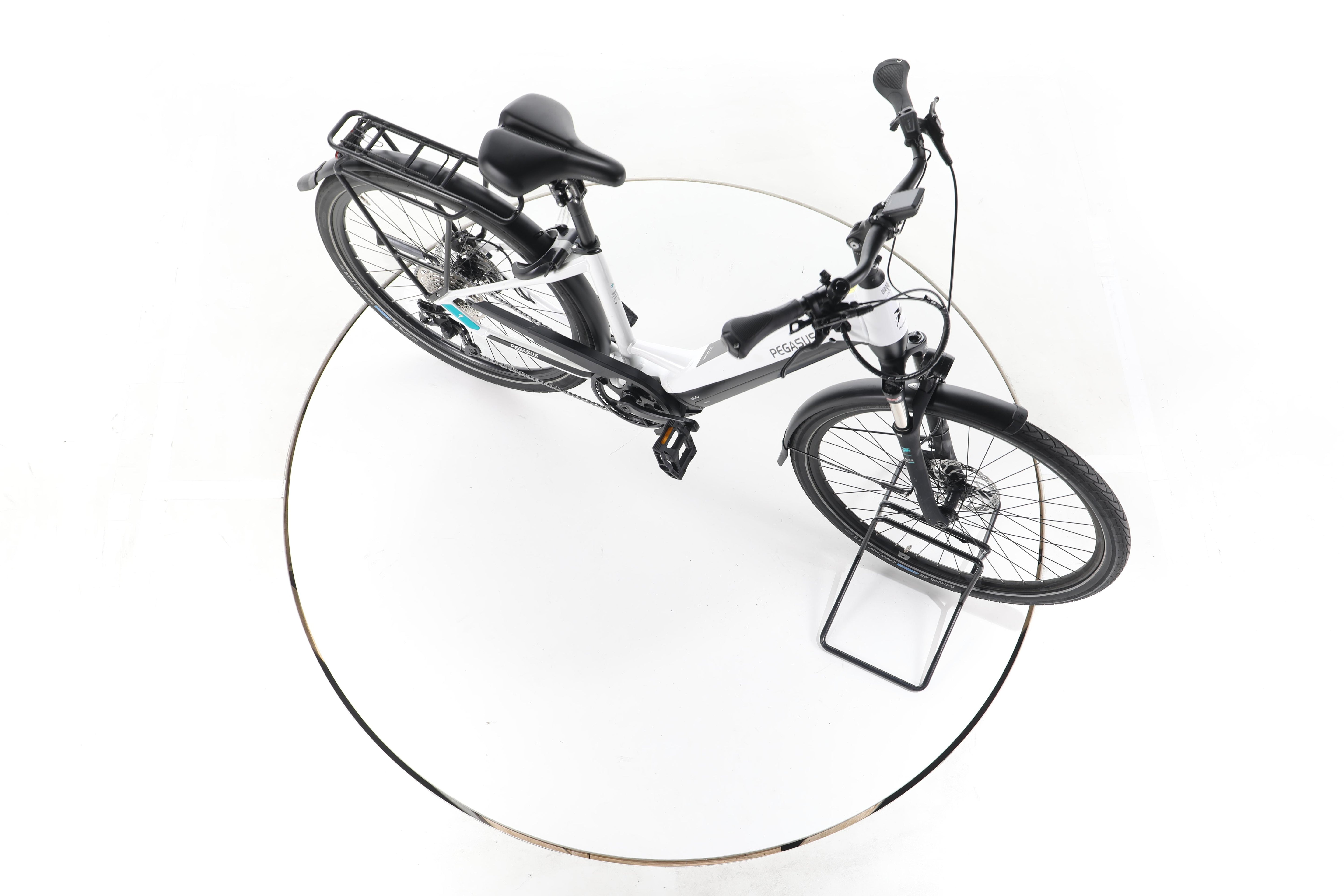 Pegasus Premio EVO 10 Lite Trekking E-Bike Tiefeinsteiger - Image 14