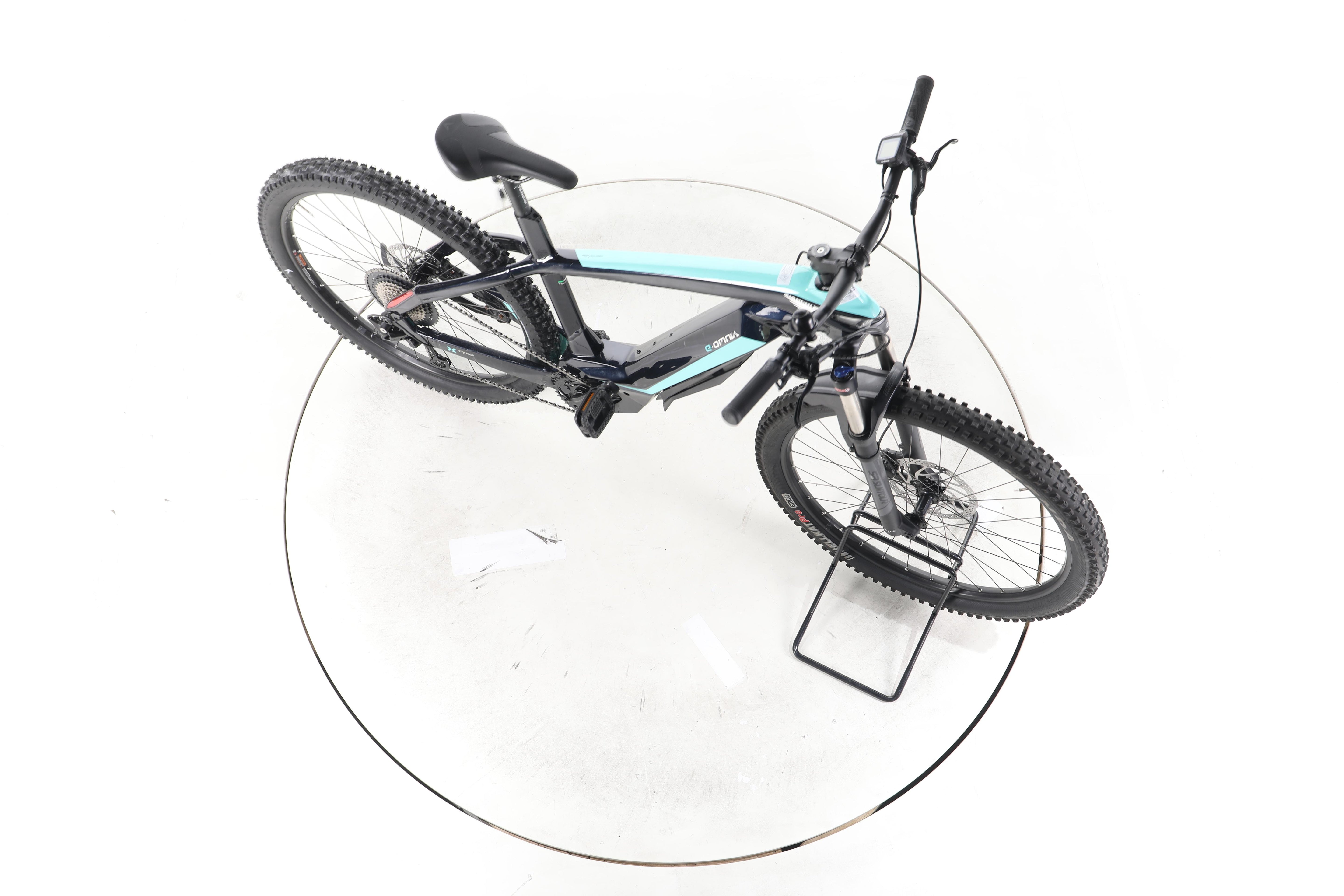 Bianchi E-Omnia X-Type E-Bike - Image 14
