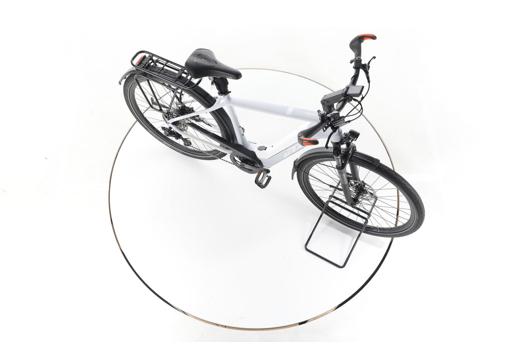 KTM Macina Style Pro Trekking E-Bike - Image 14