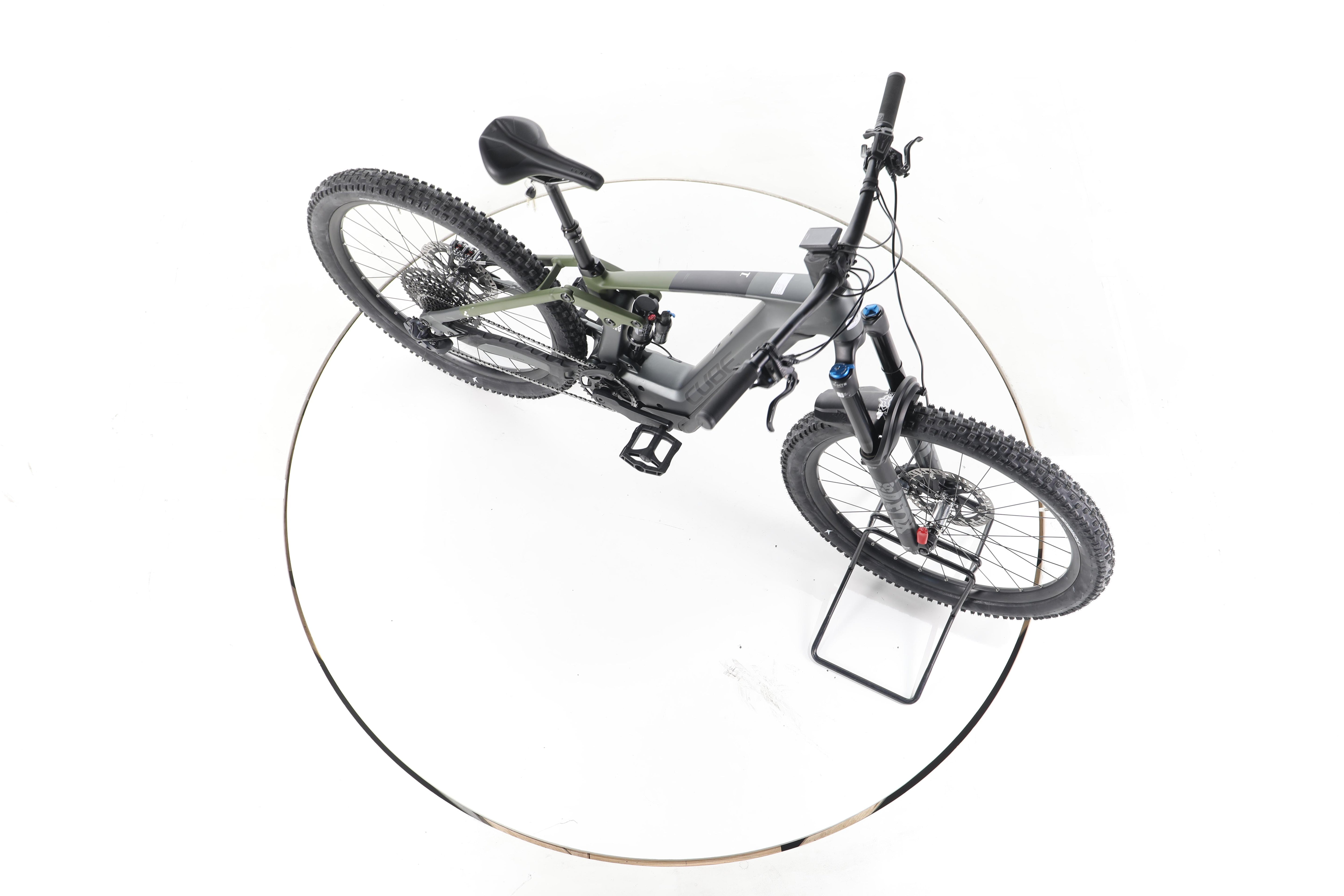 Cube Stereo Hybrid 160 HPC TM flash E-Bike Fully Carbon - Image 14