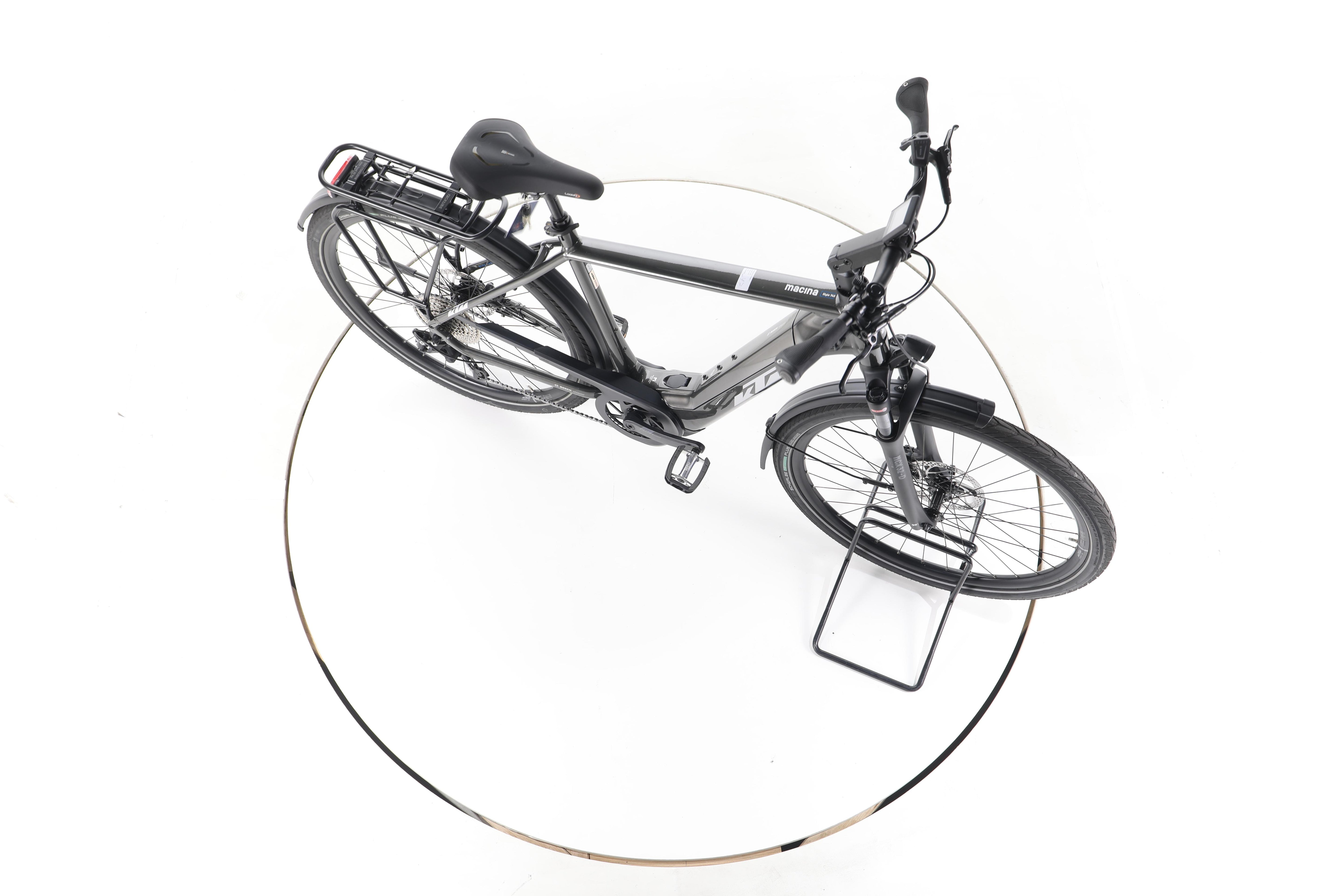 KTM Macina Style 740 Trekking E-Bike - Image 14