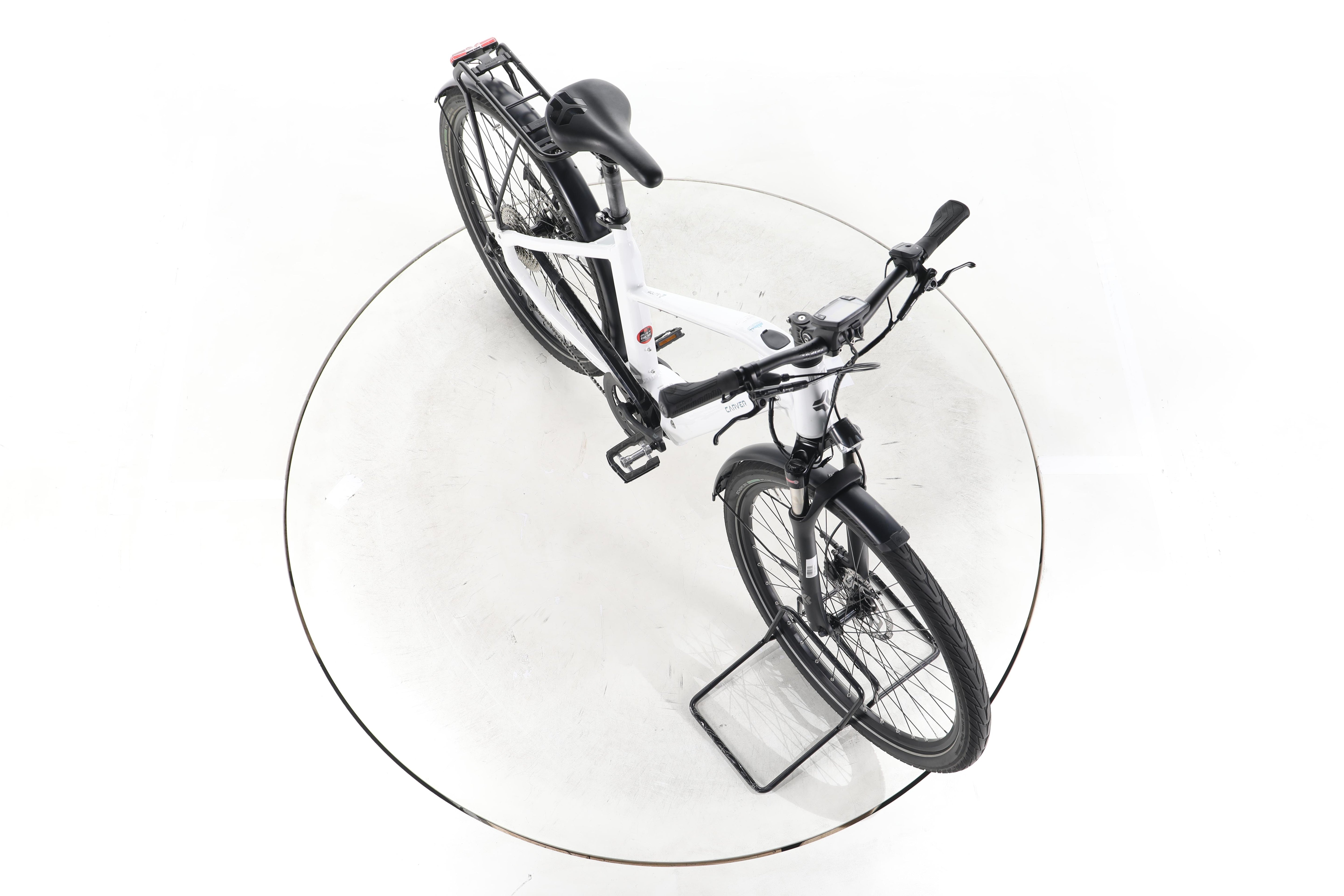 Carver Route E.510 Trekking E-Bike - Image 15