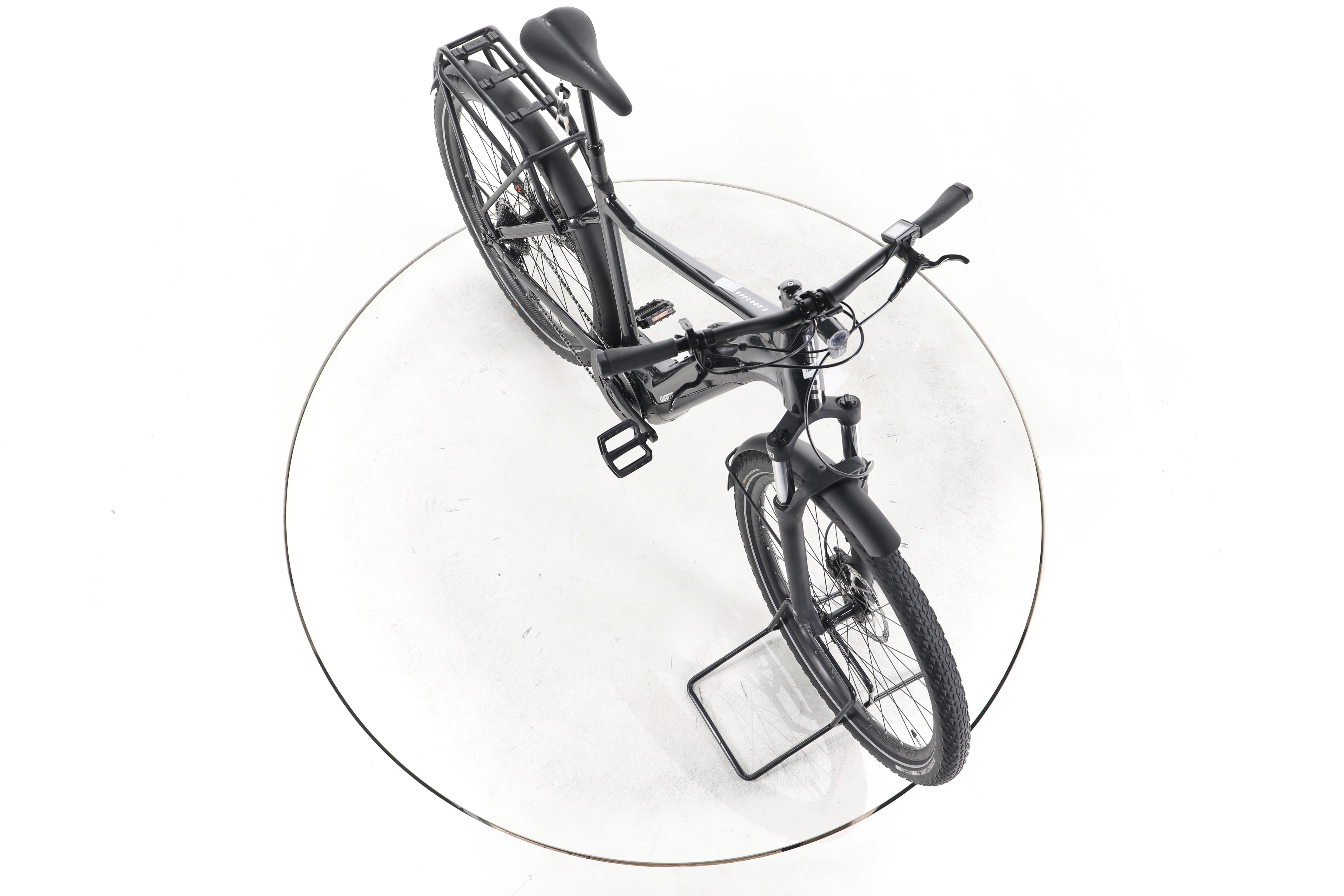 Giant Explore E+2 Trekking E-Bike - Image 15