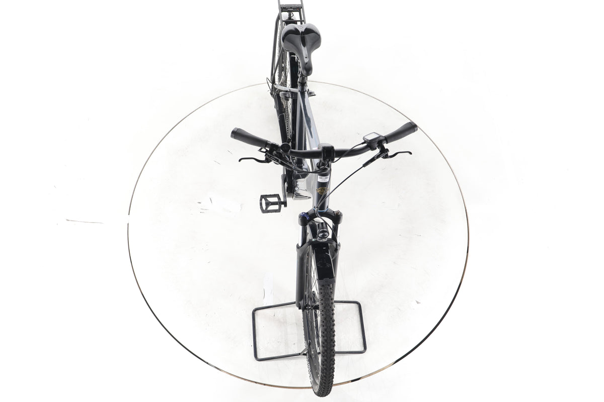 Green's Dorset Trekking E-Bike - Image 16