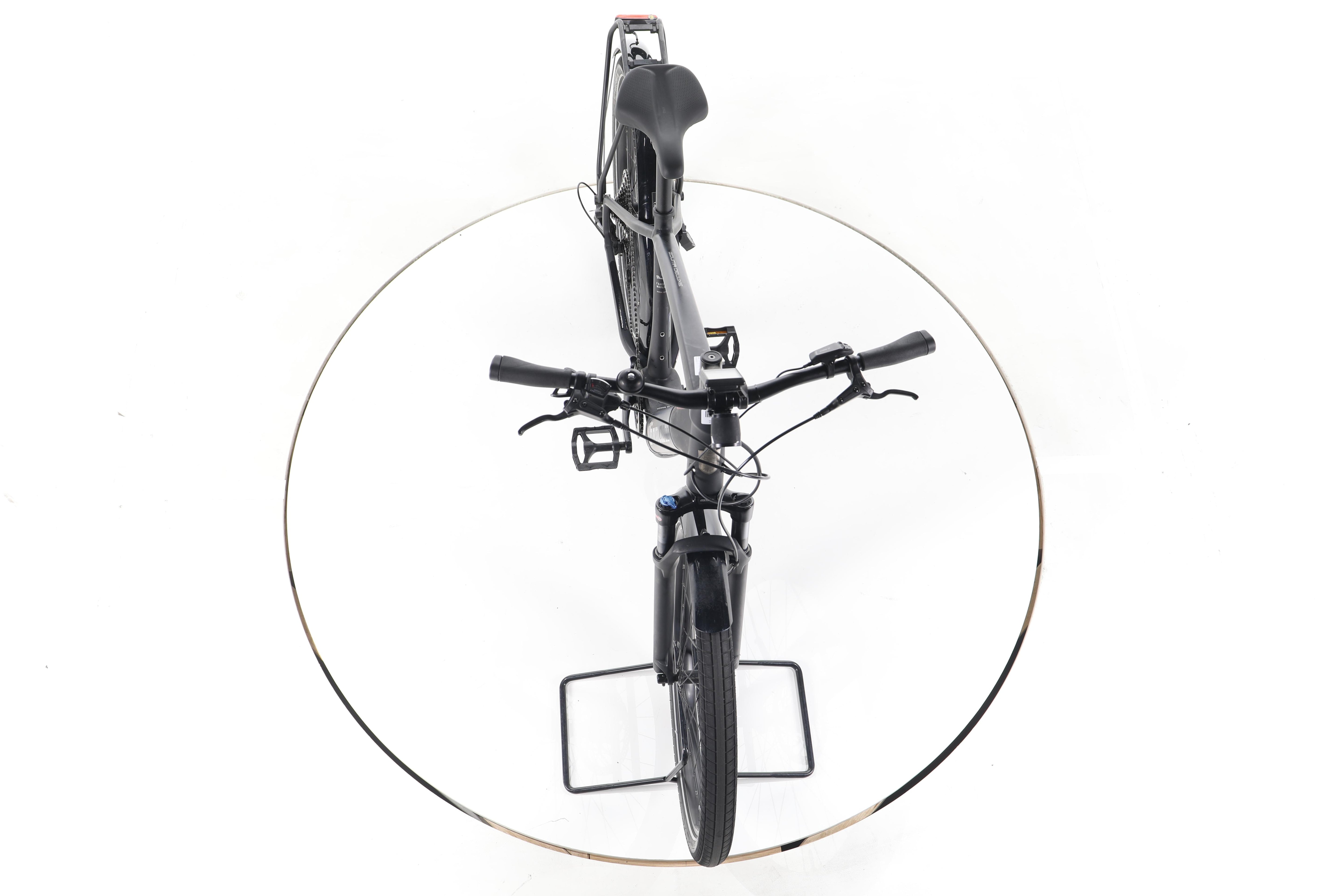 Diamant Zouma Deluxe Trekking E-Bike - Image 16