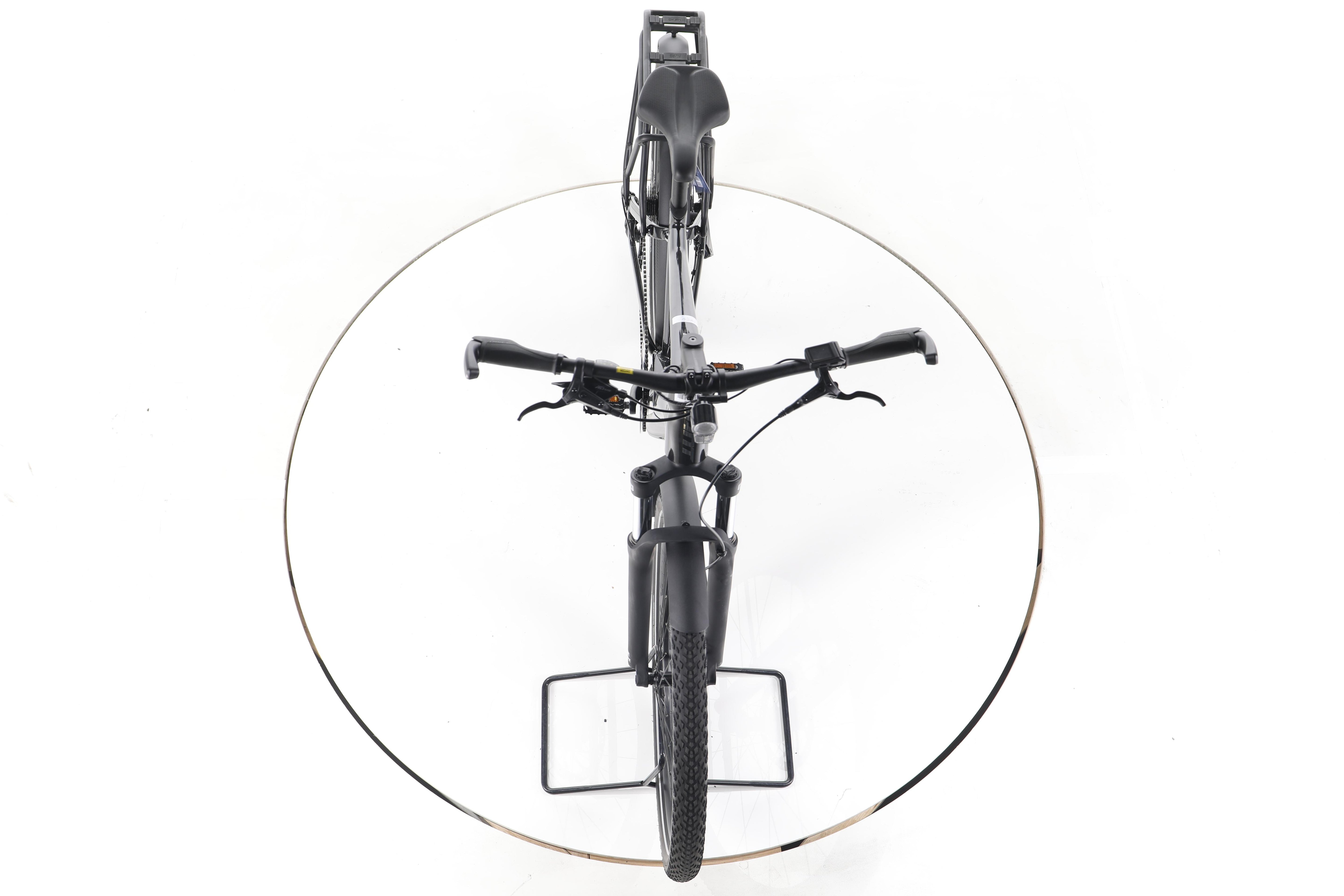 Giant Explore E+ 2 Trekking E-Bike - Image 16