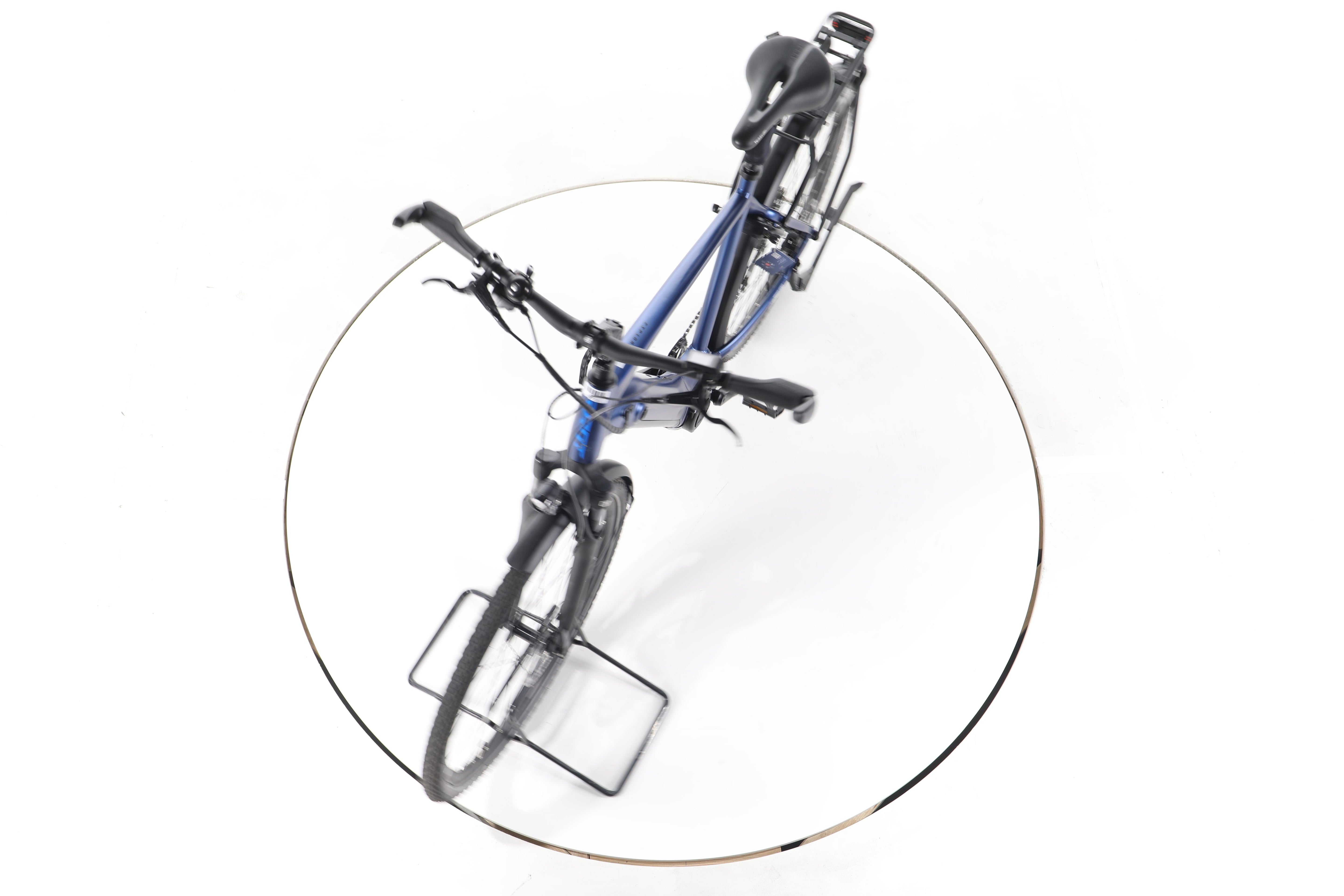Giant Explore E+ 2 Trekking E-Bike - Image 17