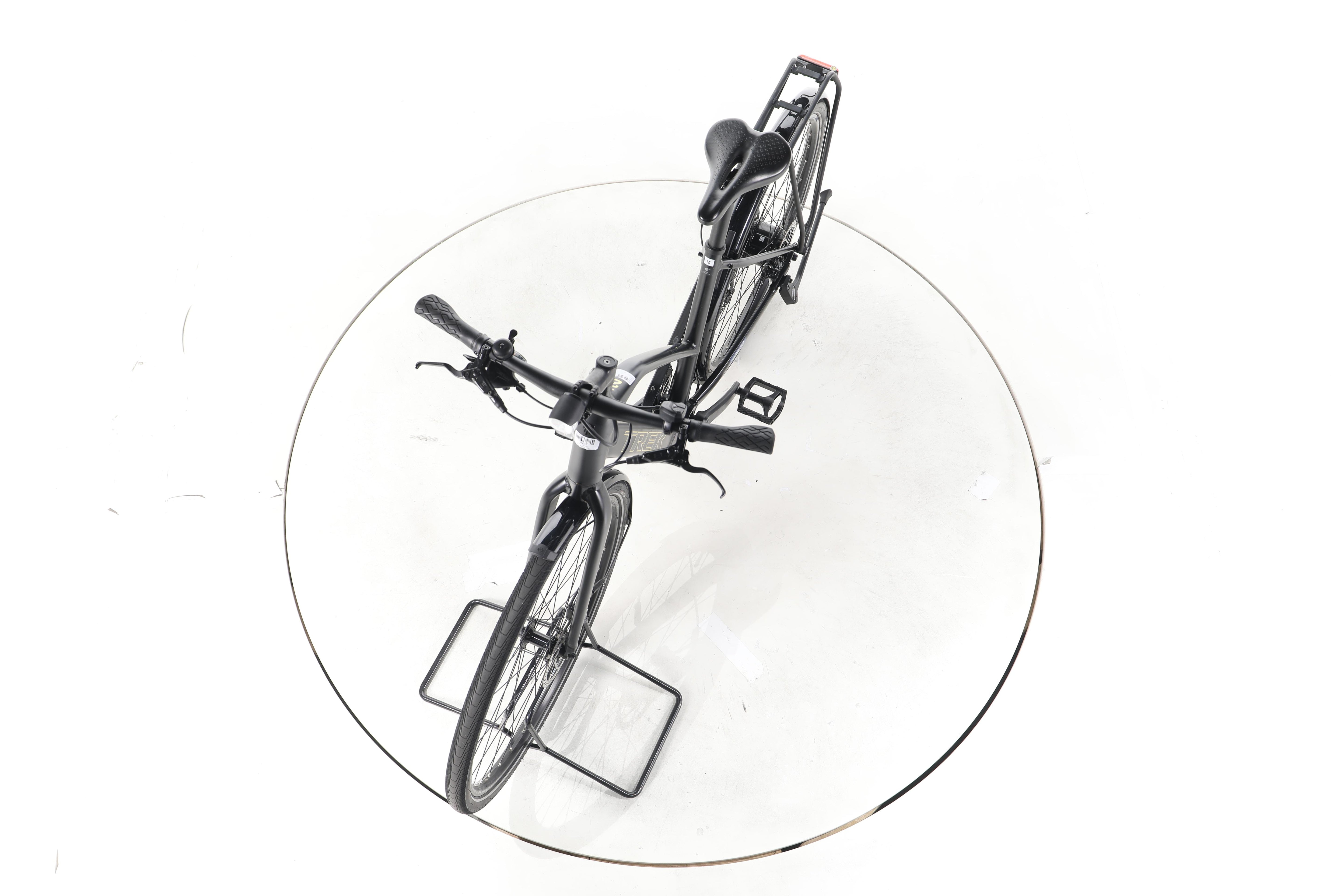 Trek FX+ 2 Stagger Trekking E-Bike - Image 17