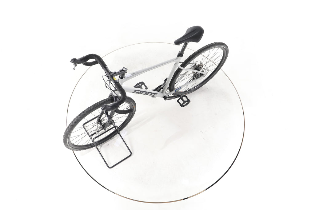 Giant Revolt 2 Gravelbike - Image 18