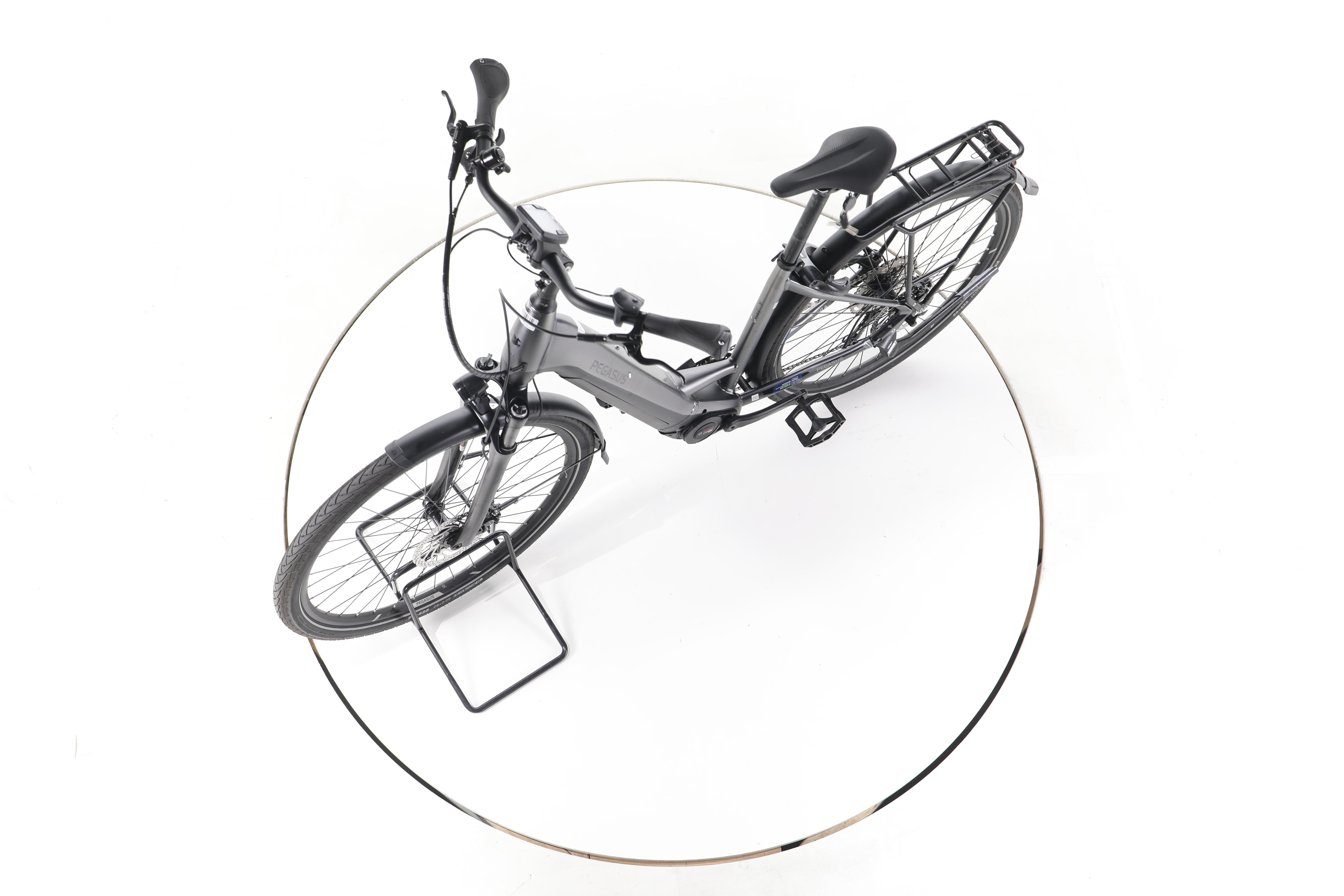 Pegasus Premio Evo 10 Lite Trekking E-Bike Tiefeinsteiger - Image 18