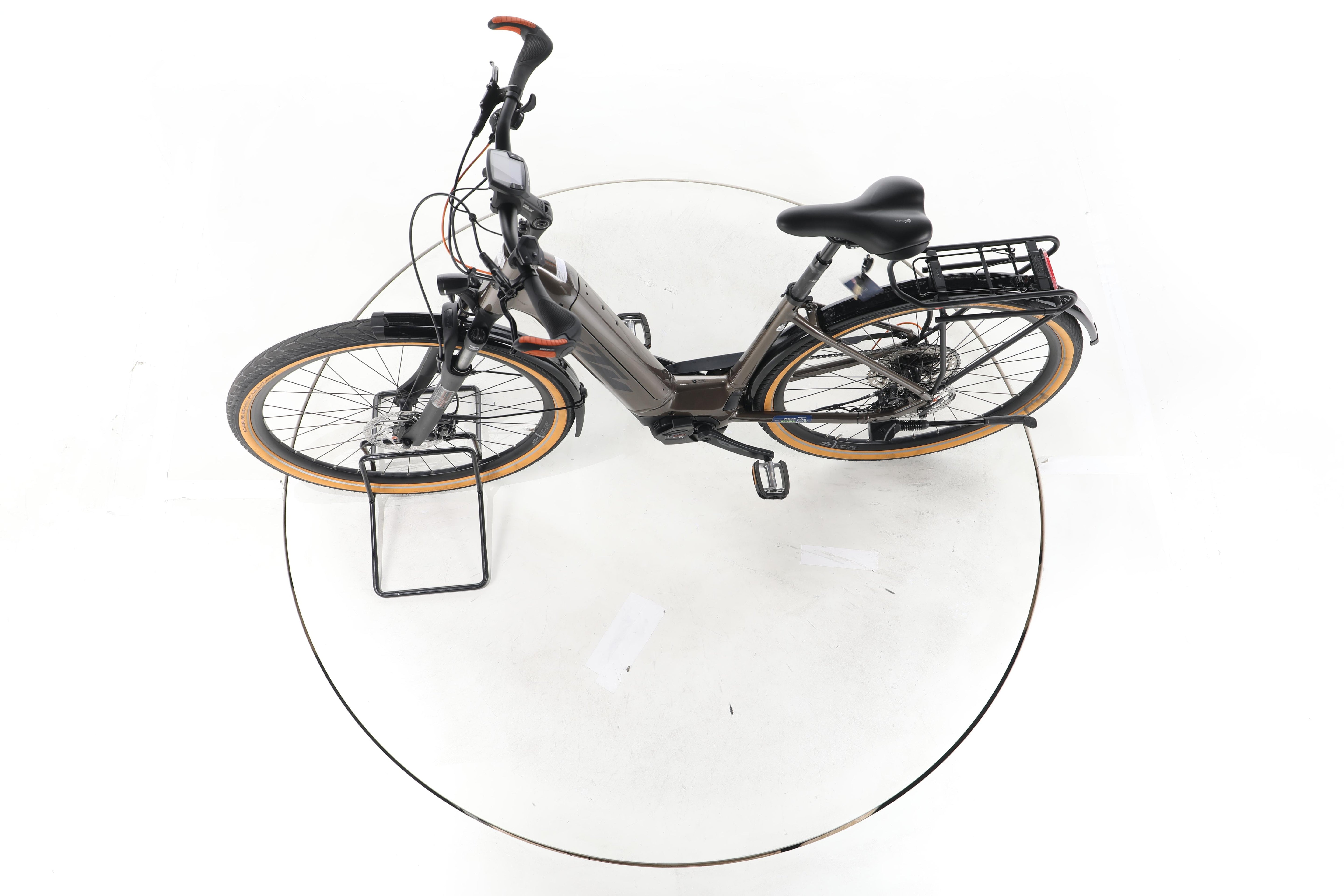 KTM Macina Ultimate Pro Trekking E-Bike Tiefeinsteiger - Image 19