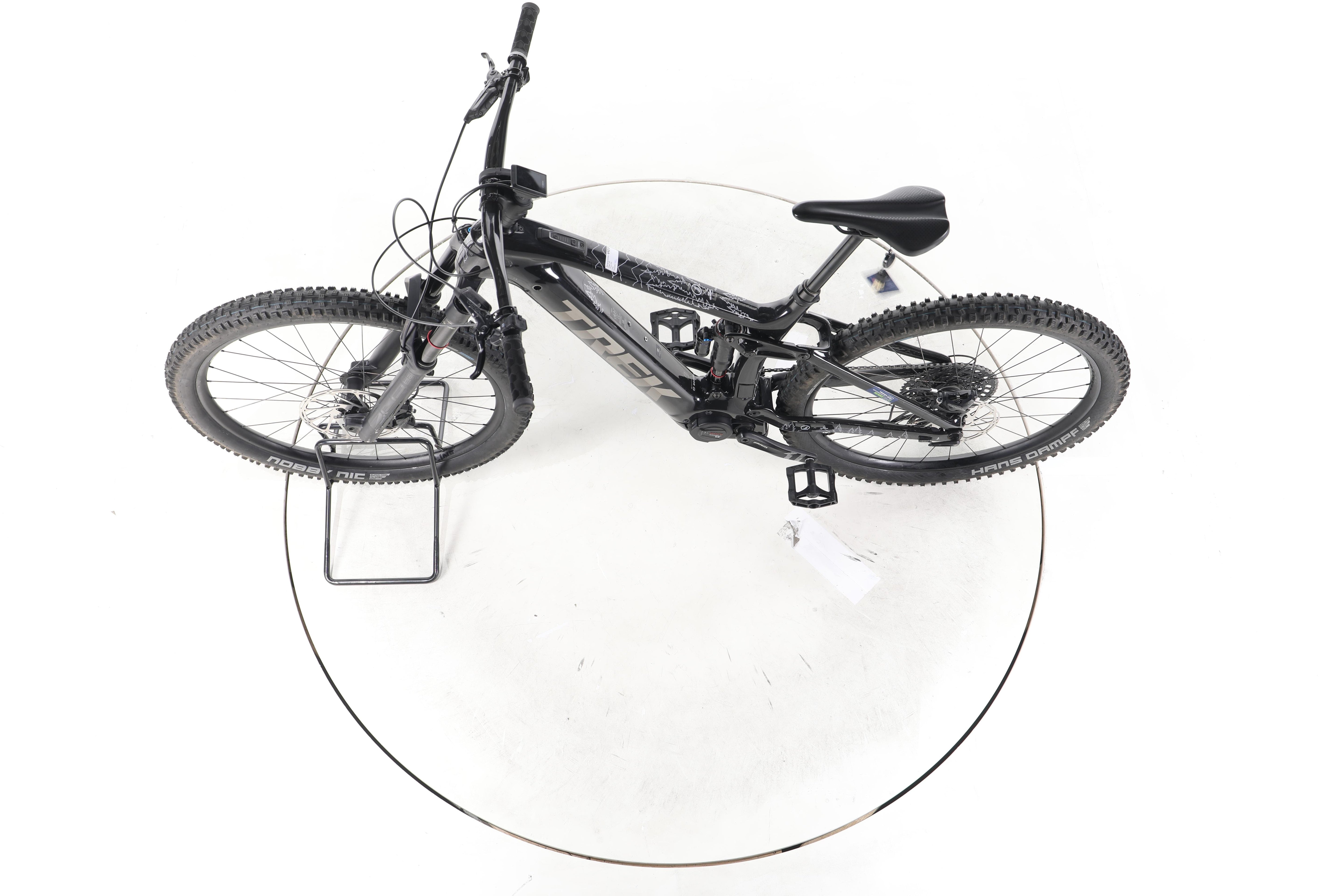 Trek Rail 9.8 XT Gen 4 E-Bike Fully Carbon 2024 - Image 19