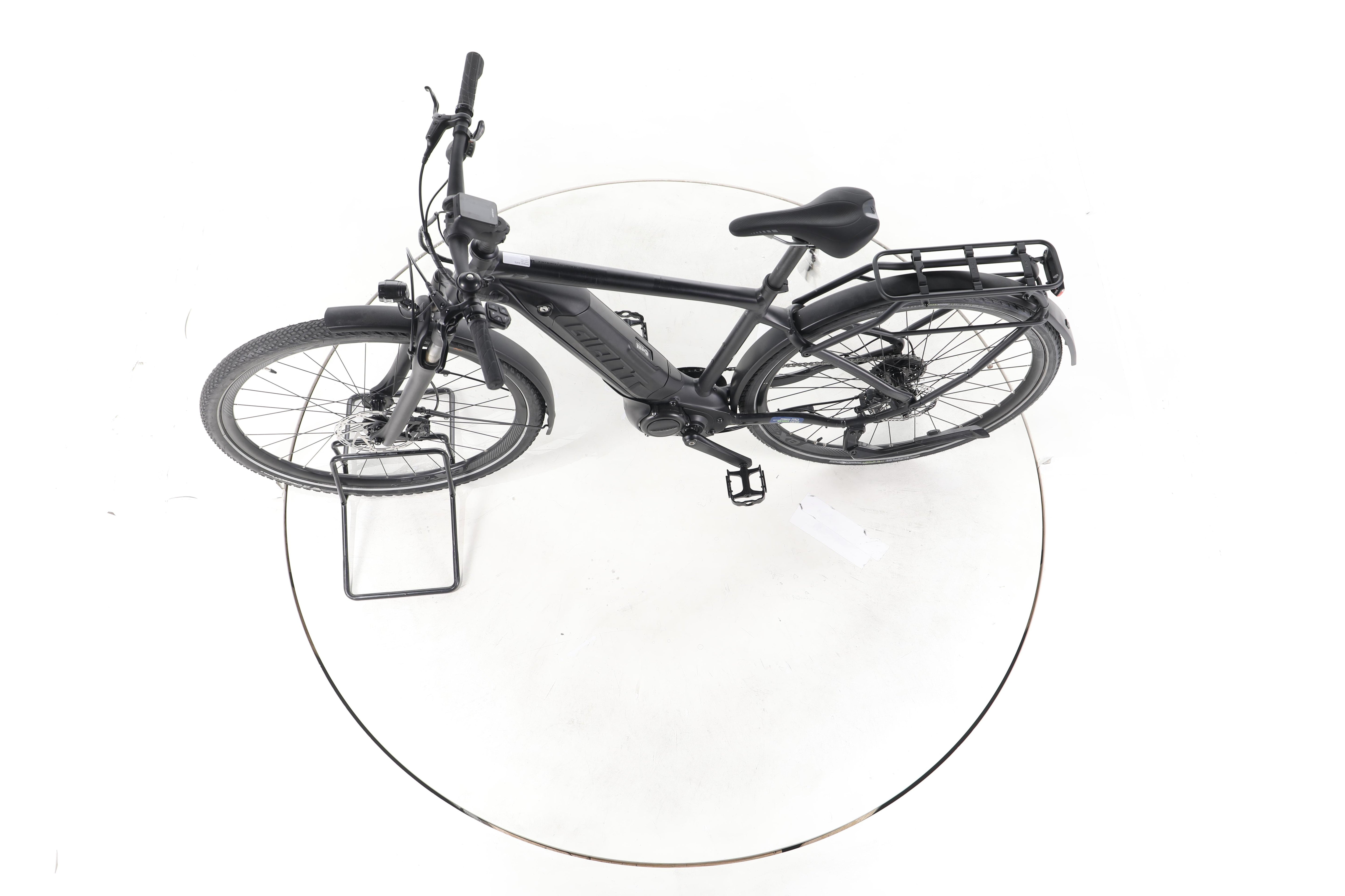 Giant Explore E+3 Trekking E-Bike - Image 19