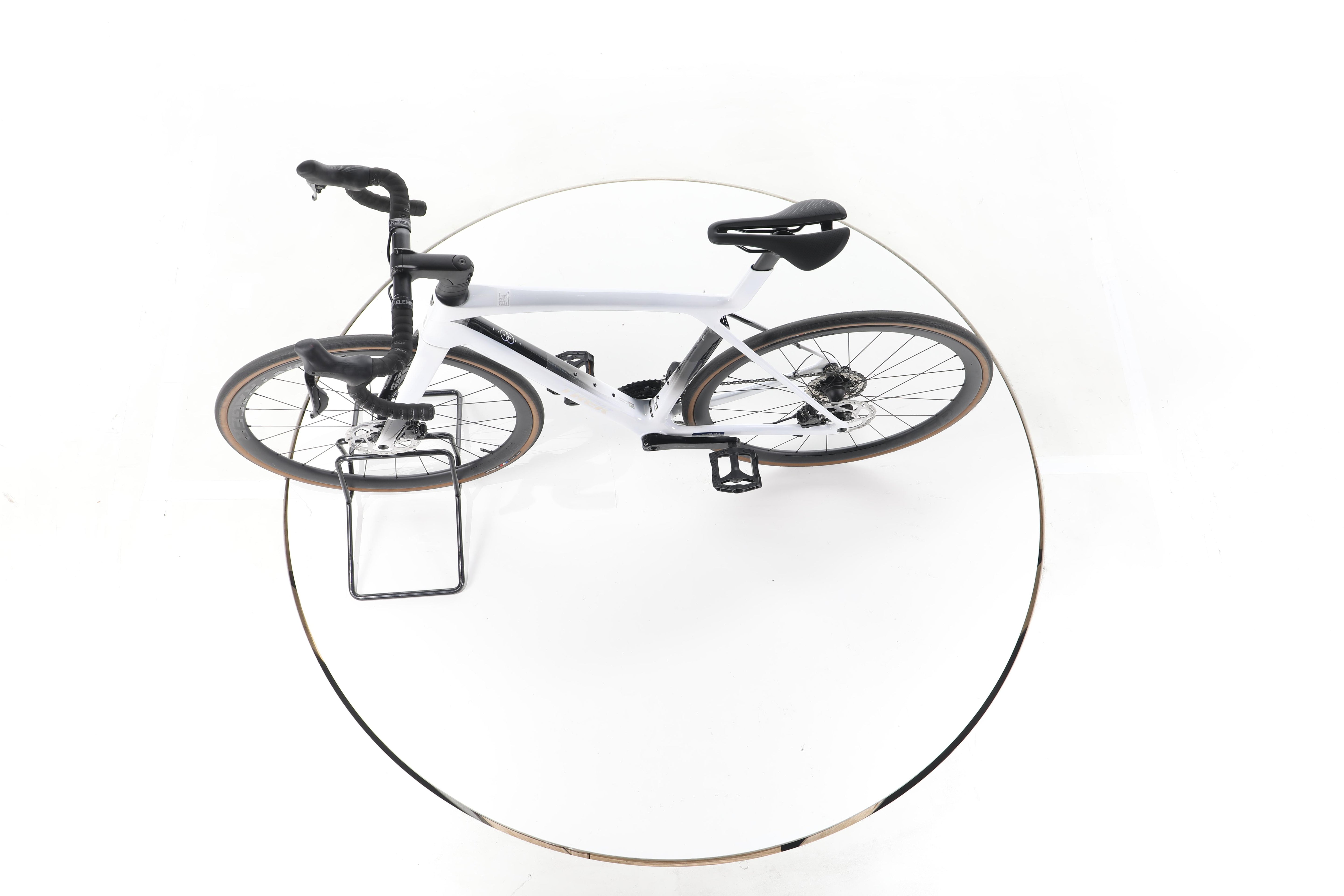 Trek Madone SL 6 Gen 8 Rennrad Carbon 2024 - Image 19
