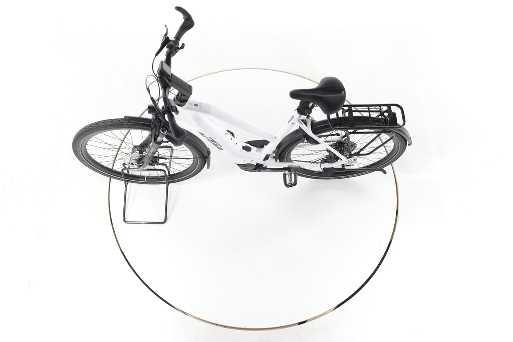 KTM Cento 10 Plus Trekking E-Bike 2024 - Image 19