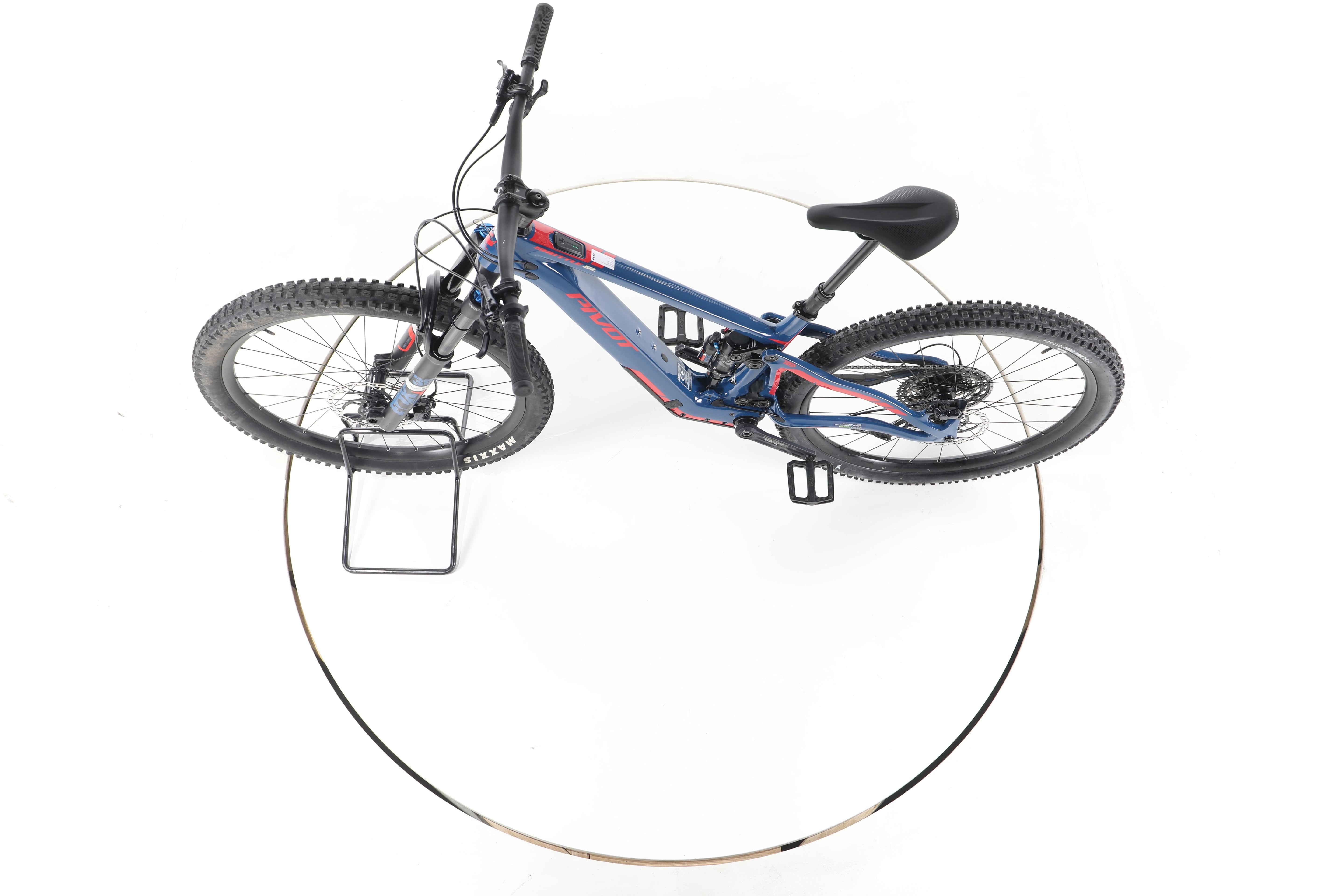 Pivot Cycles Shuttle SL Ride SLX/XT E-Bike Fully Carbon - Image 19