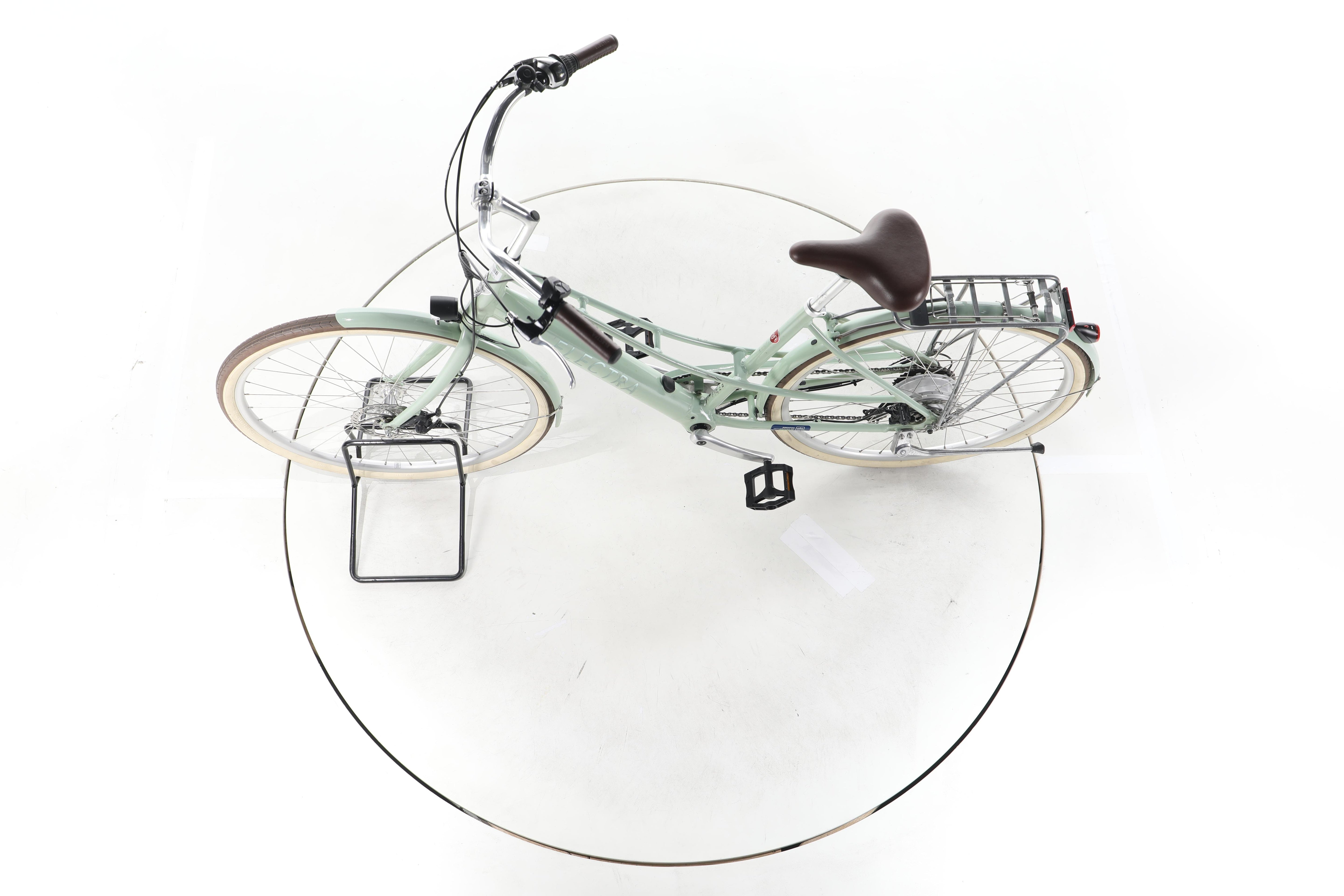 Electra Bicycle Loft Go! 7D EQ Trekking E-Bike - Image 19