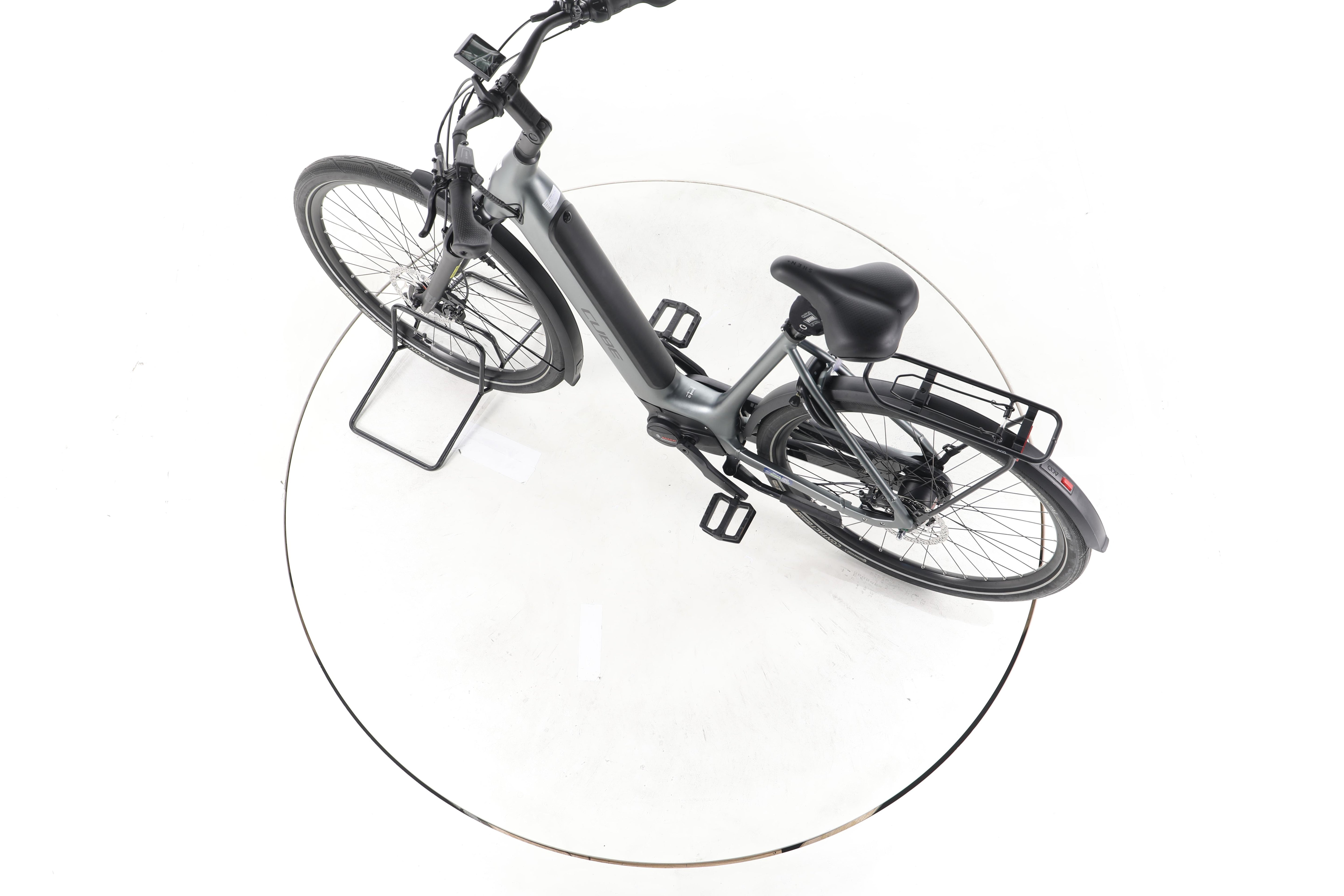 Cube 23 SUPREME HYBRID PRO City E-Bike Tiefeinsteiger - Image 20