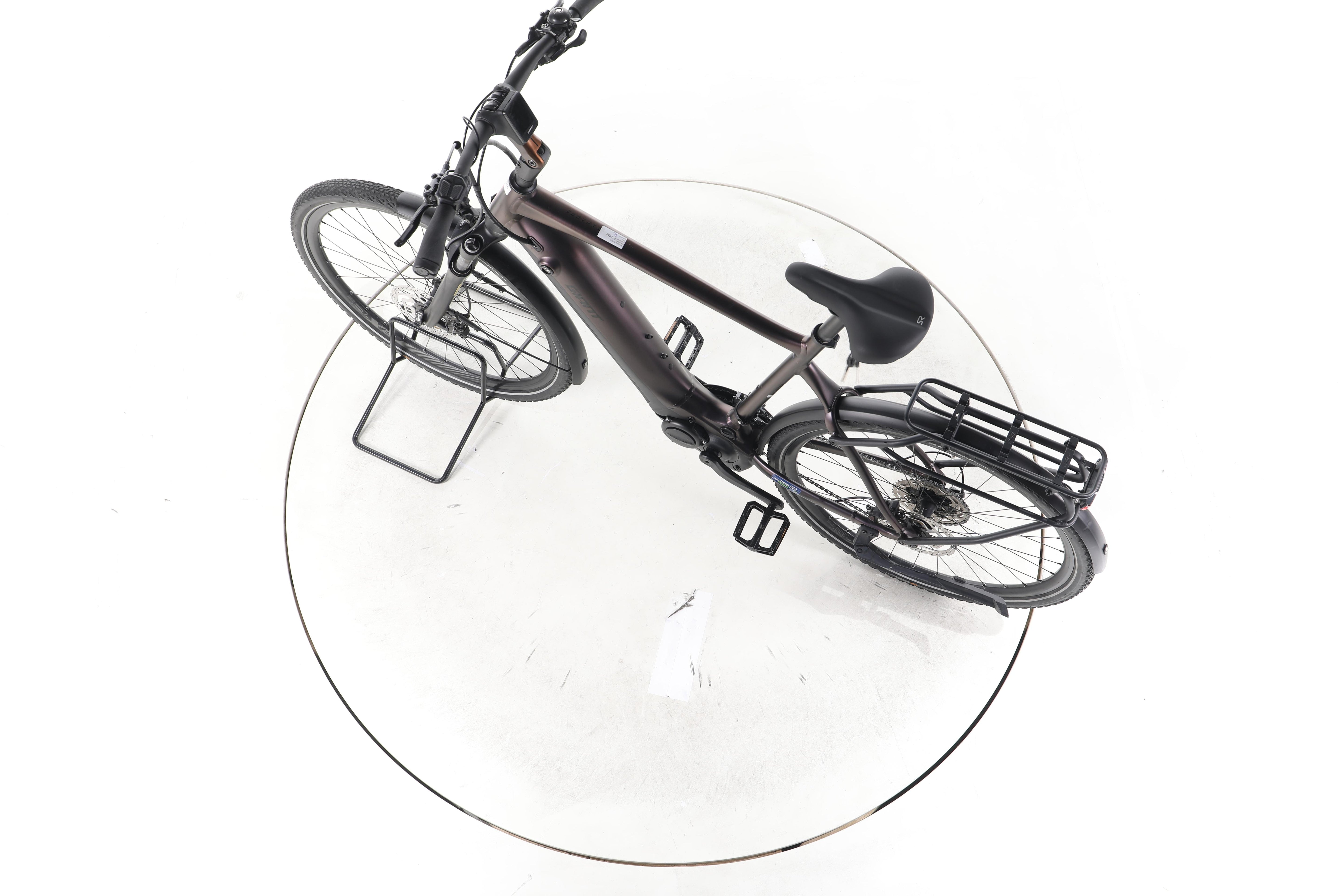 Giant Explore E+ Pro 1 Trekking E-Bike - Image 20