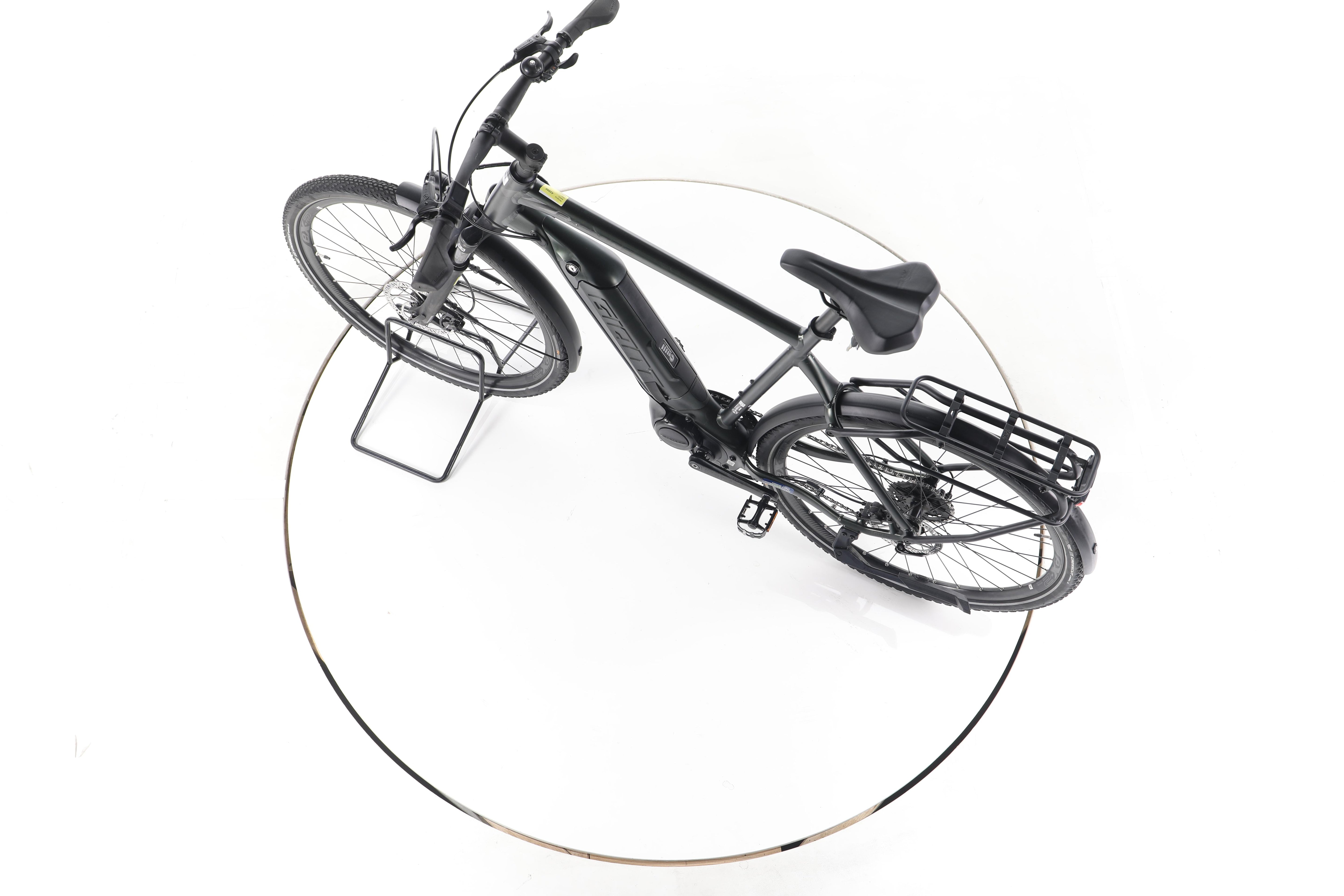 Giant Explore E+ 3 Trekking E-Bike - Image 20