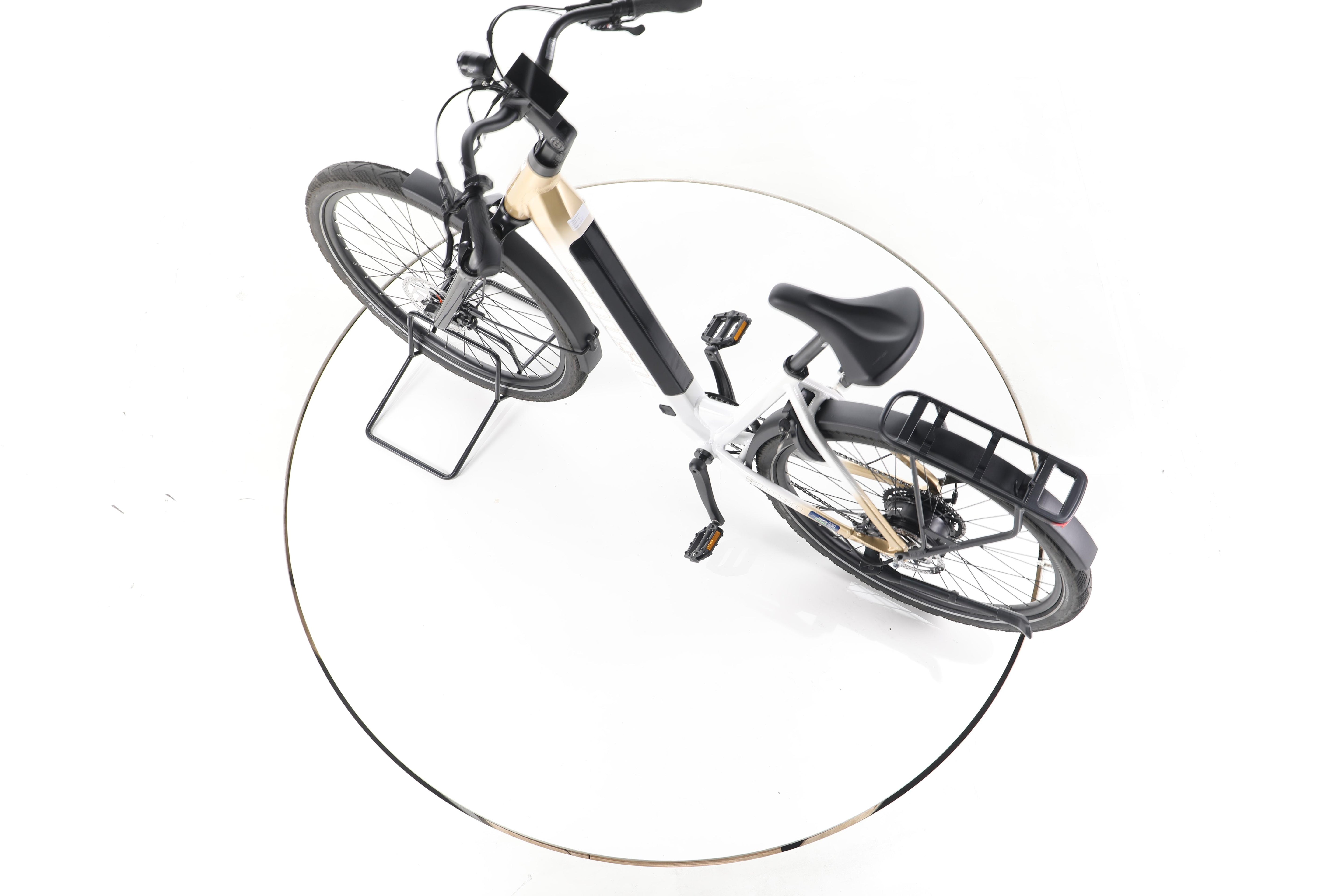 Spusu Tiefeinsteiger Trekking E-Bike Tiefeinsteiger 2024 - Image 20