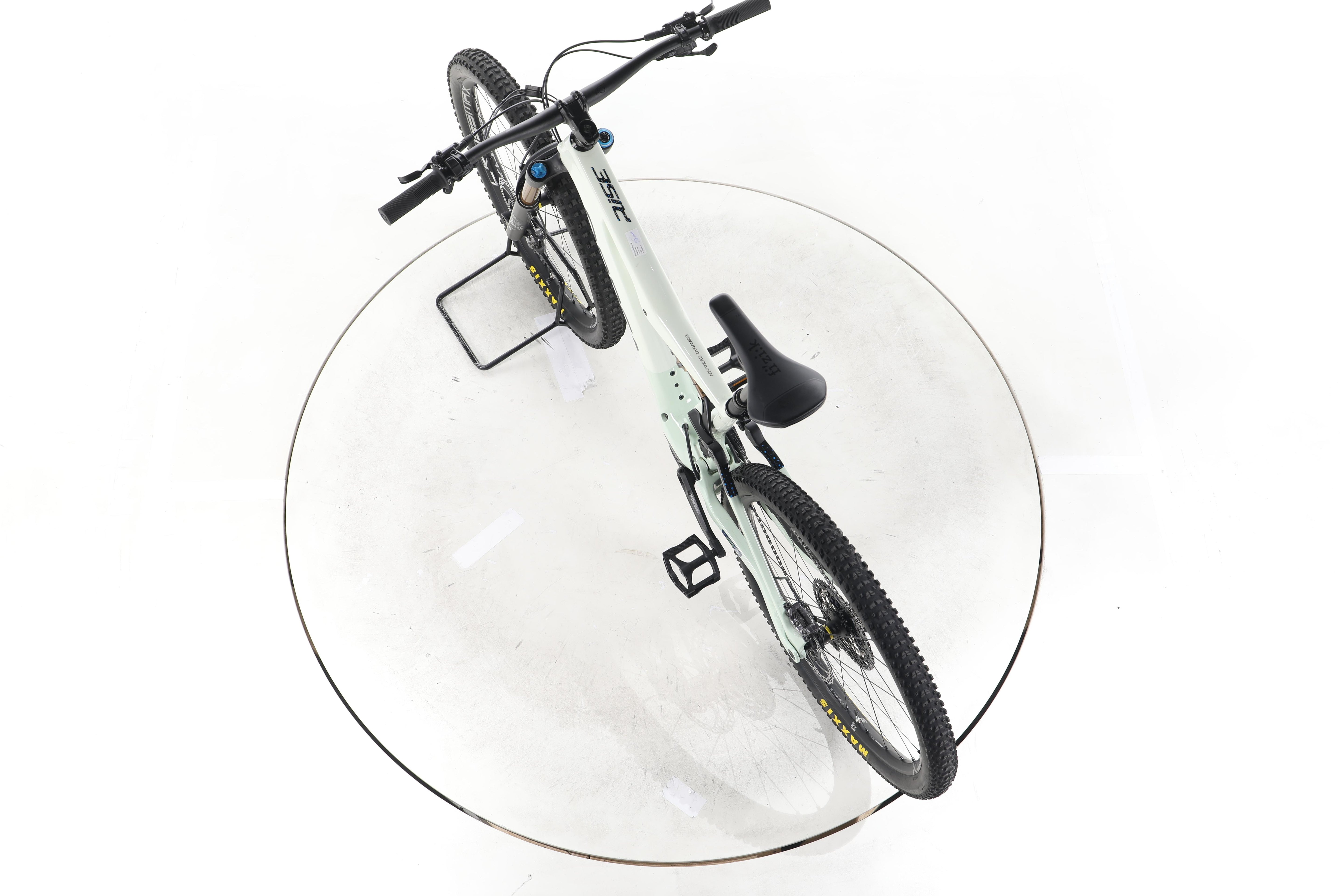 Orbea Rise M10 E-Bike Fully Carbon - Image 21