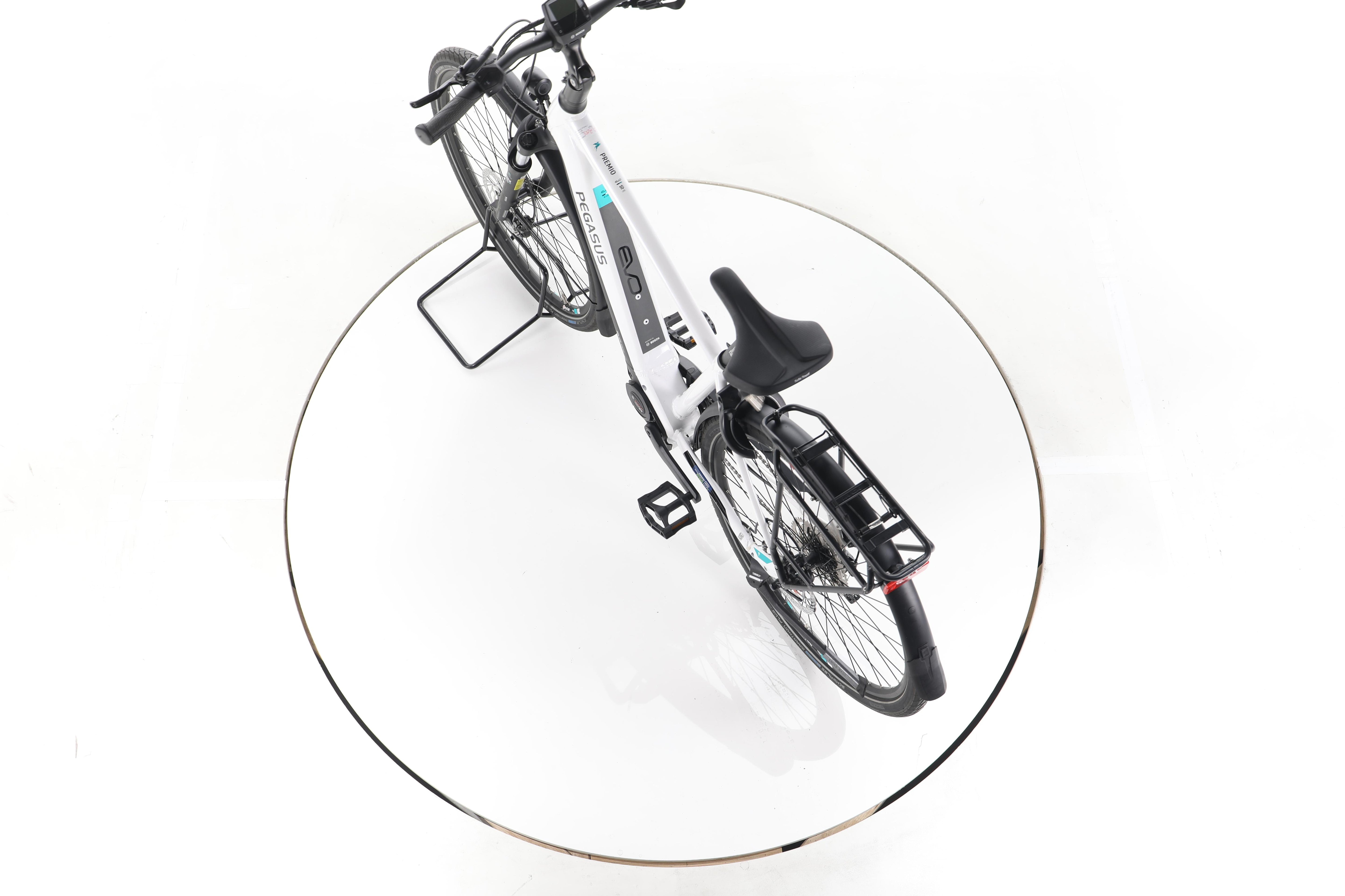 Pegasus Premio EVO 10 Lite Trekking E-Bike - Image 21